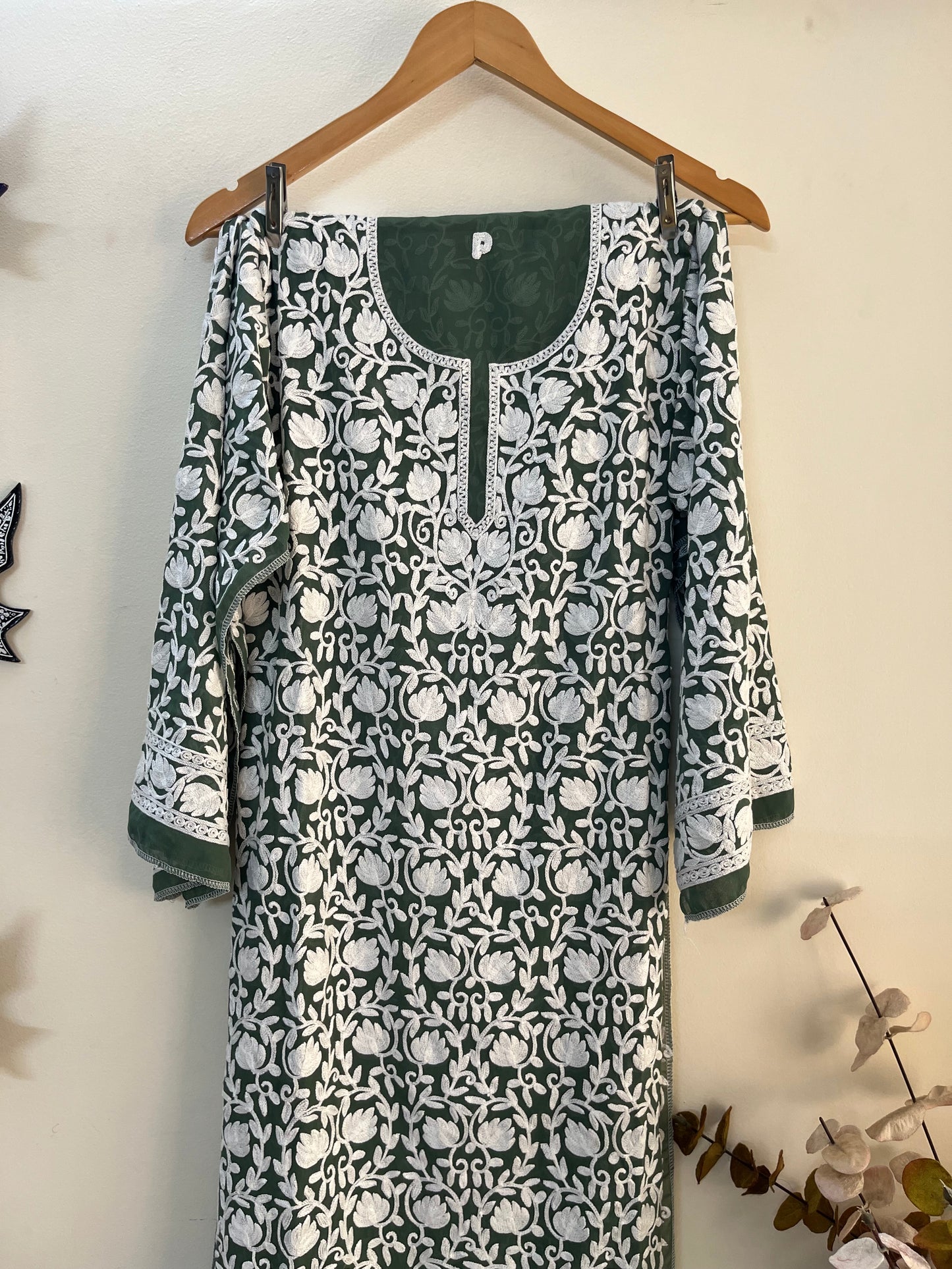 Georgette Front Back Jaal Kashmiri Semi Stitched Kurta