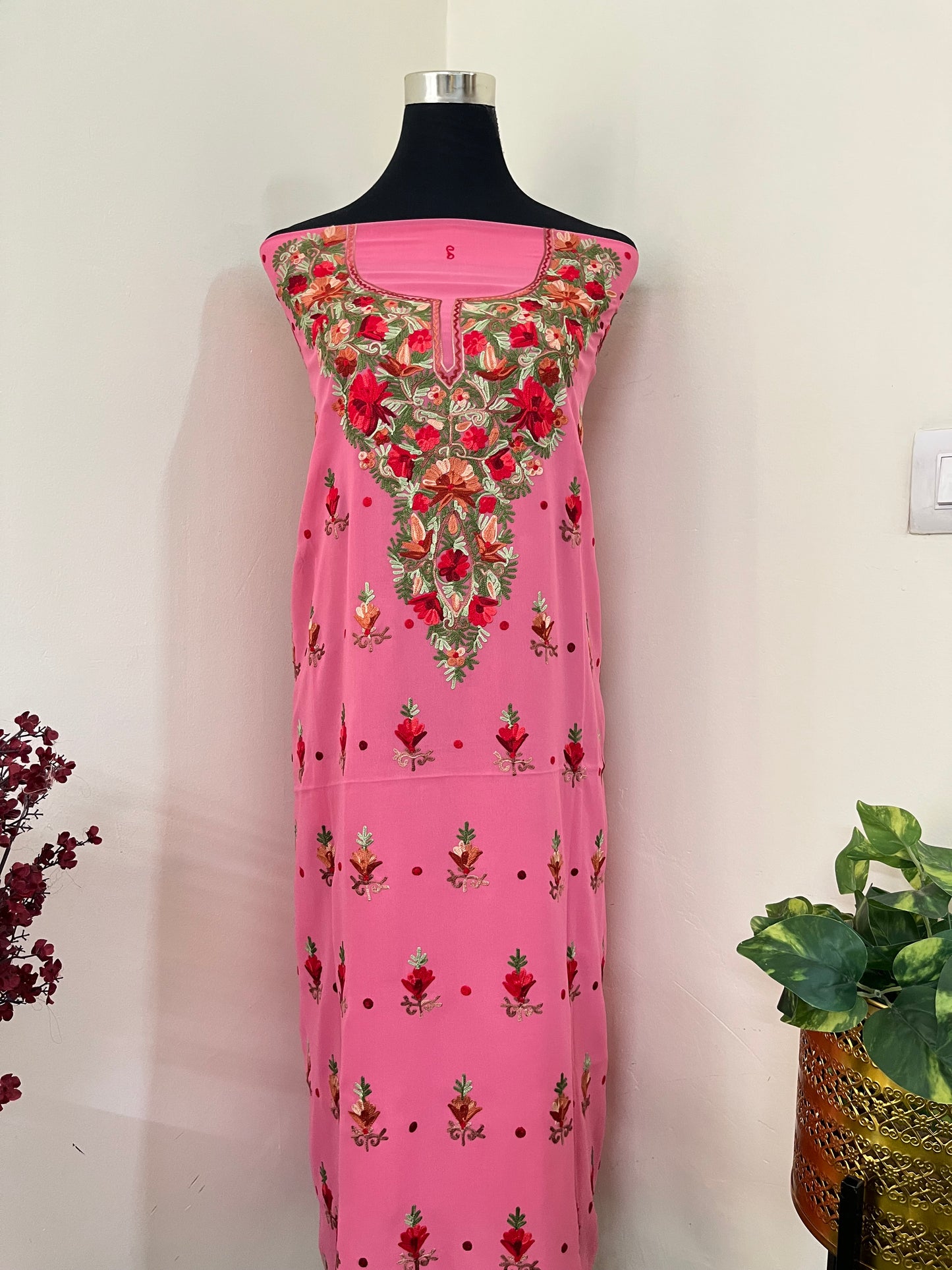 Pink Georgette Kashmiri Kurta Material