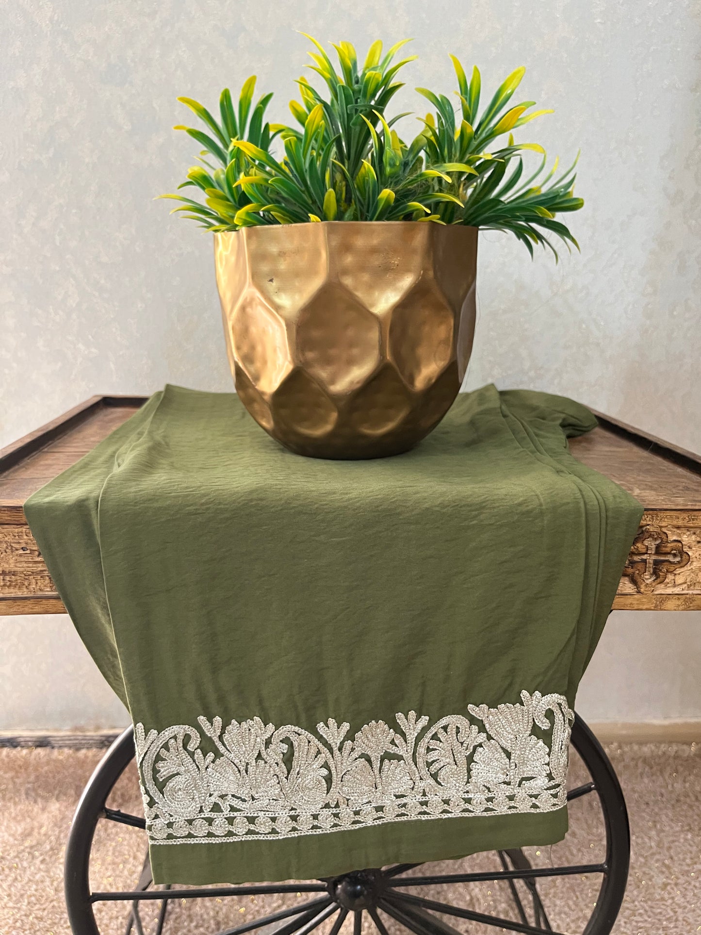 Army Green Cotton Kashmiri Pheran Set (46)