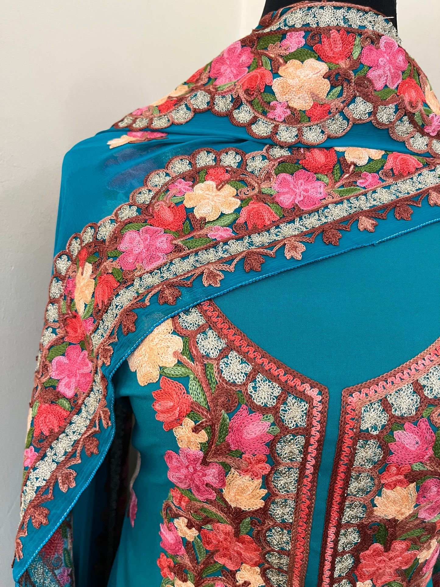 Peacock Green Rayon Cotton Kashmiri 3pc set