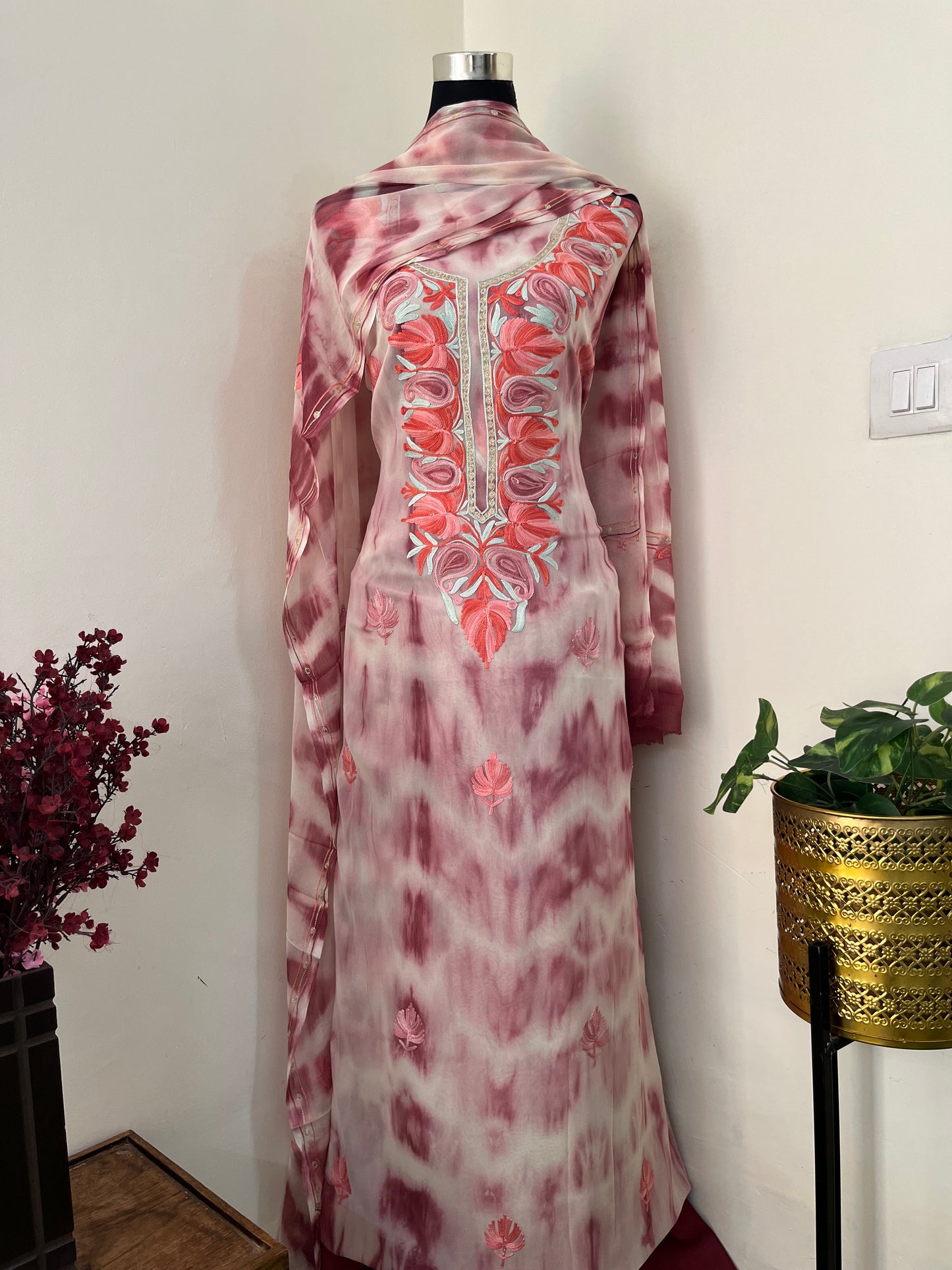 Coffee White Pure Georgette Ty Dy Kashmiri Suit
