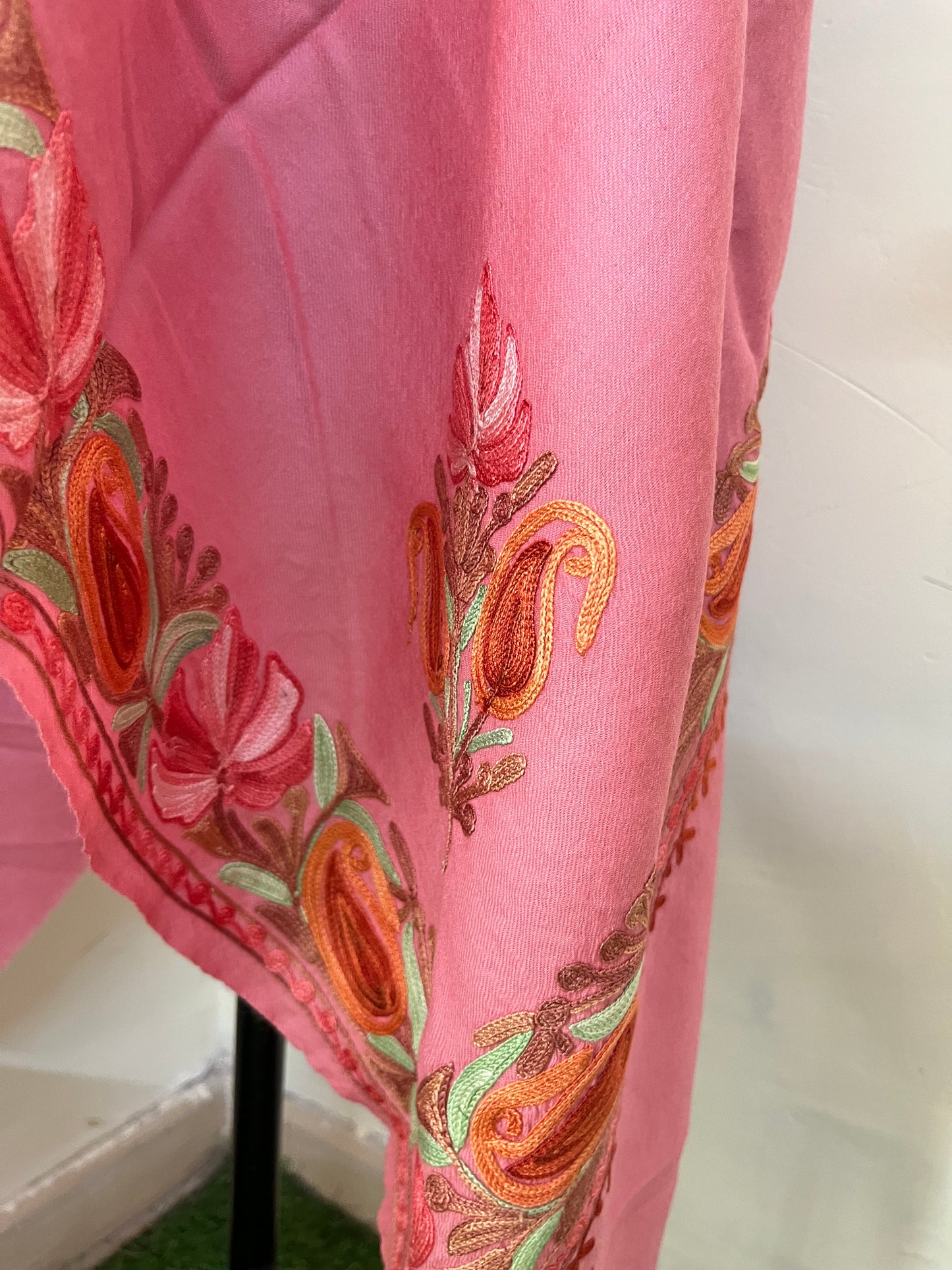 Soft Pink Fine Semi Pashmina Aari Embroidered stole