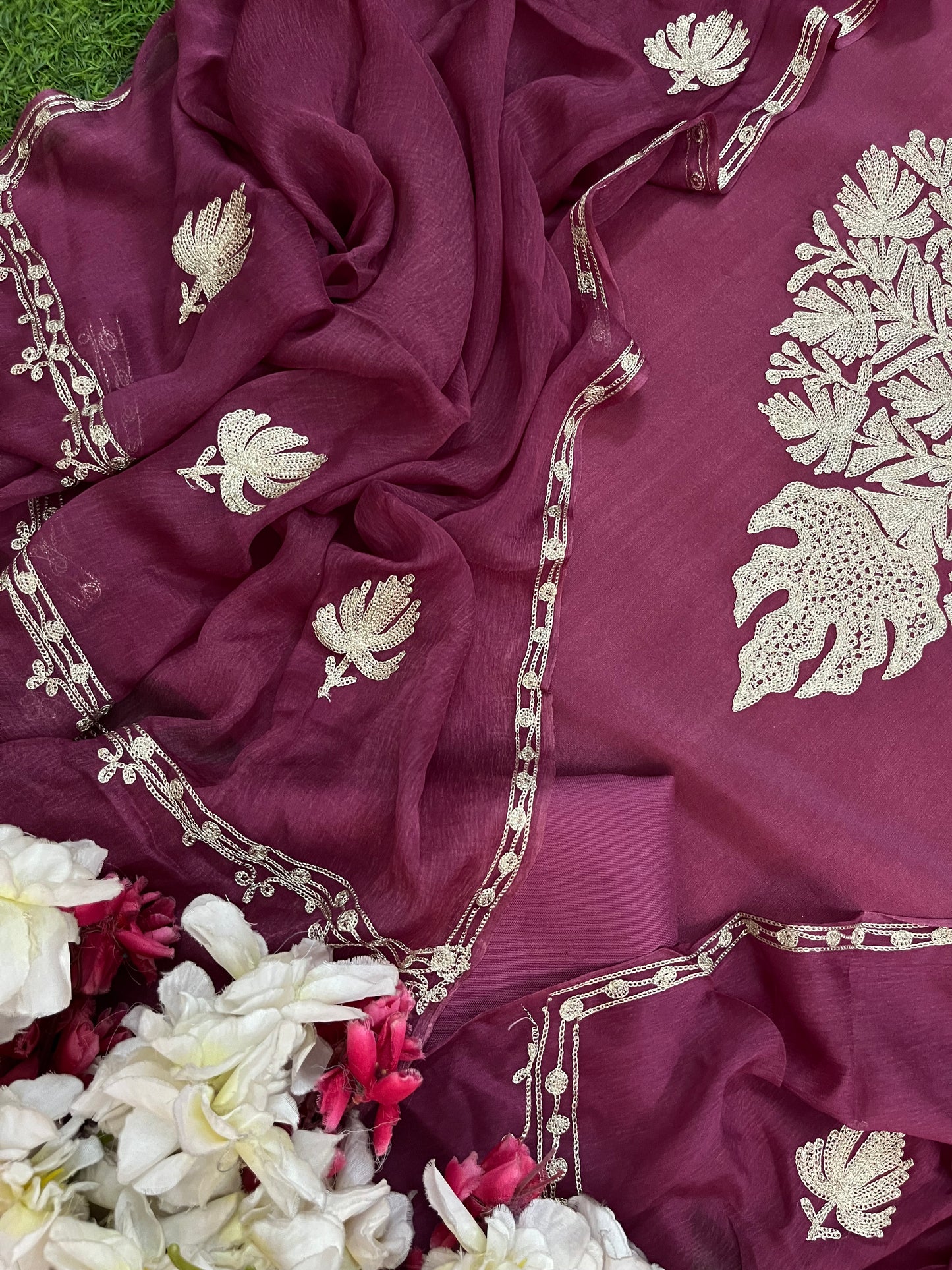 Sanam’ Onion Pink Silk Tilla Kashmiri Suit