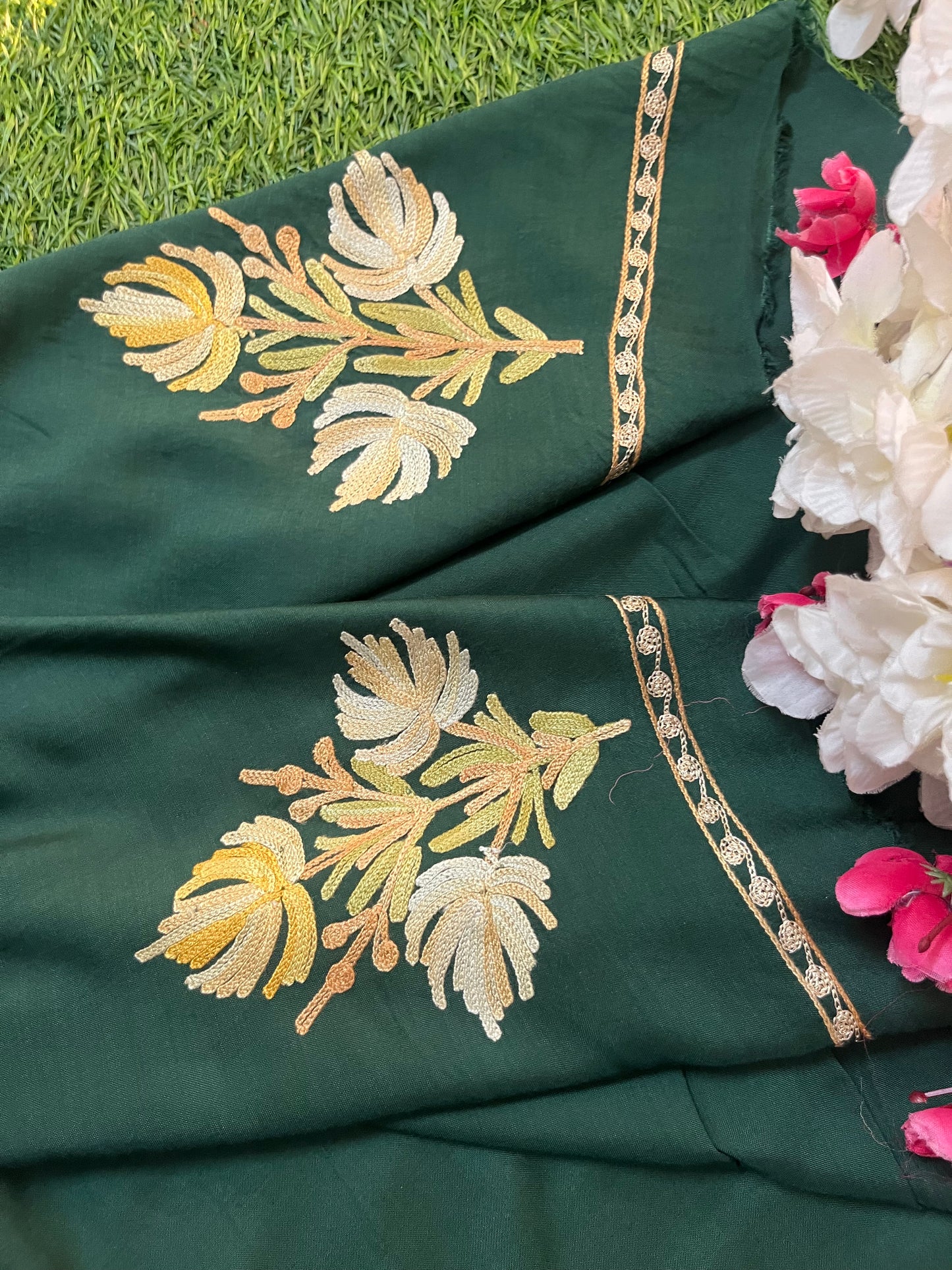 Green Muslin Cotton Aari Embroidered 3pc set