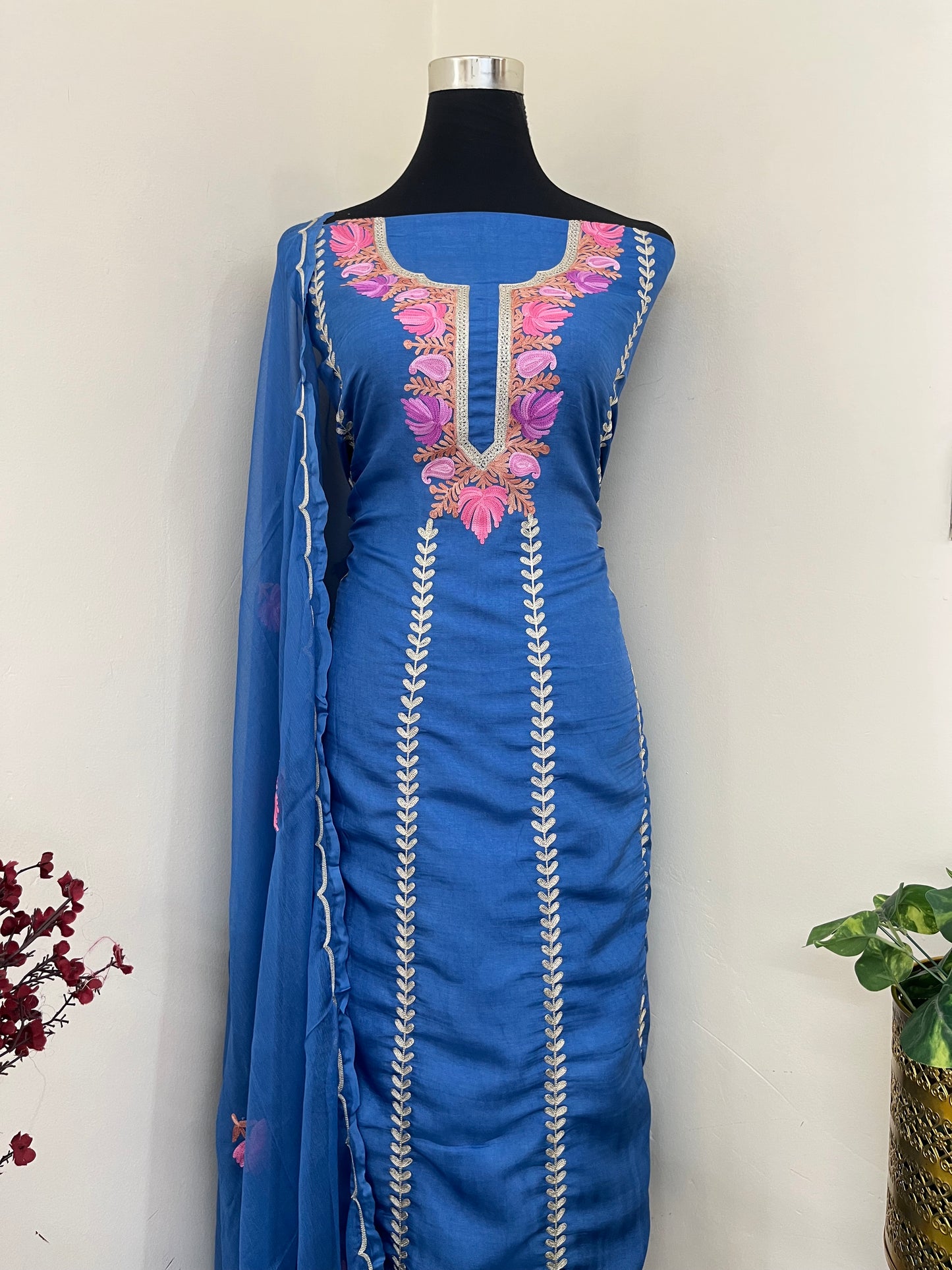 Sanam’ Silk Aari Embroidered Suit material