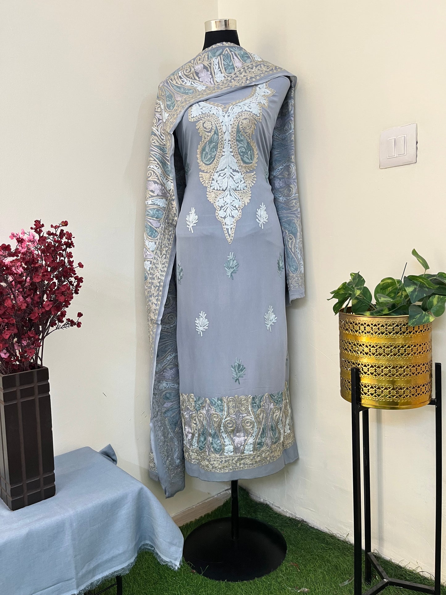 Georgette 3 Pc Aari Embroidered Suit