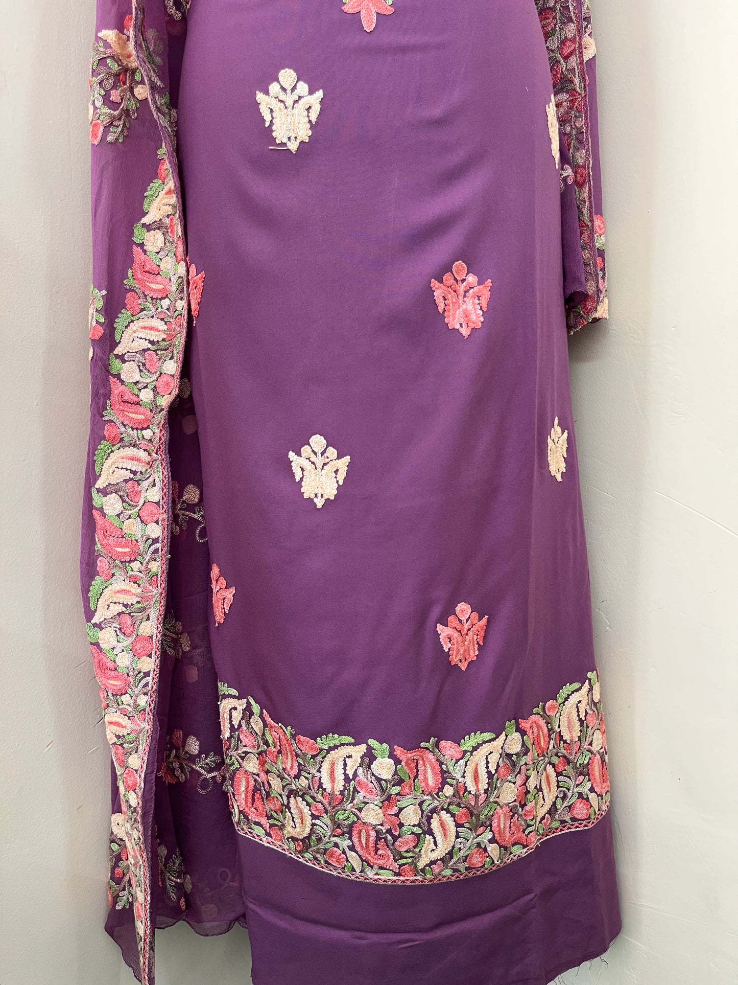 Lavender Rayon Cotton Kashmiri 3pc set