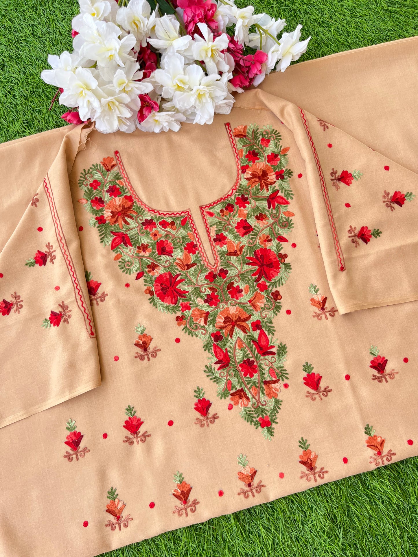 Faun Cotton Two Piece Set (Aari Embroidered)