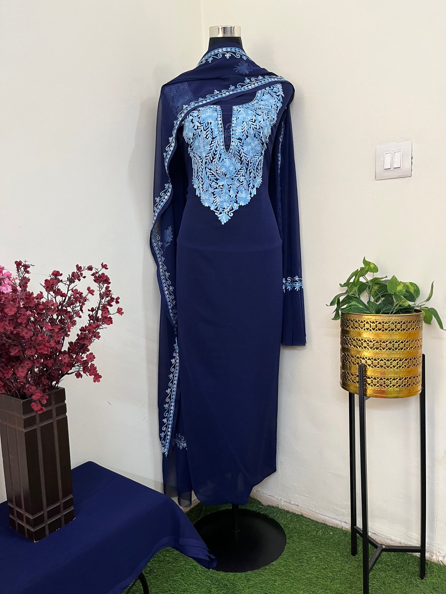 Navy blue Georgette 3 Pc Aari Embroidered Suit Set
