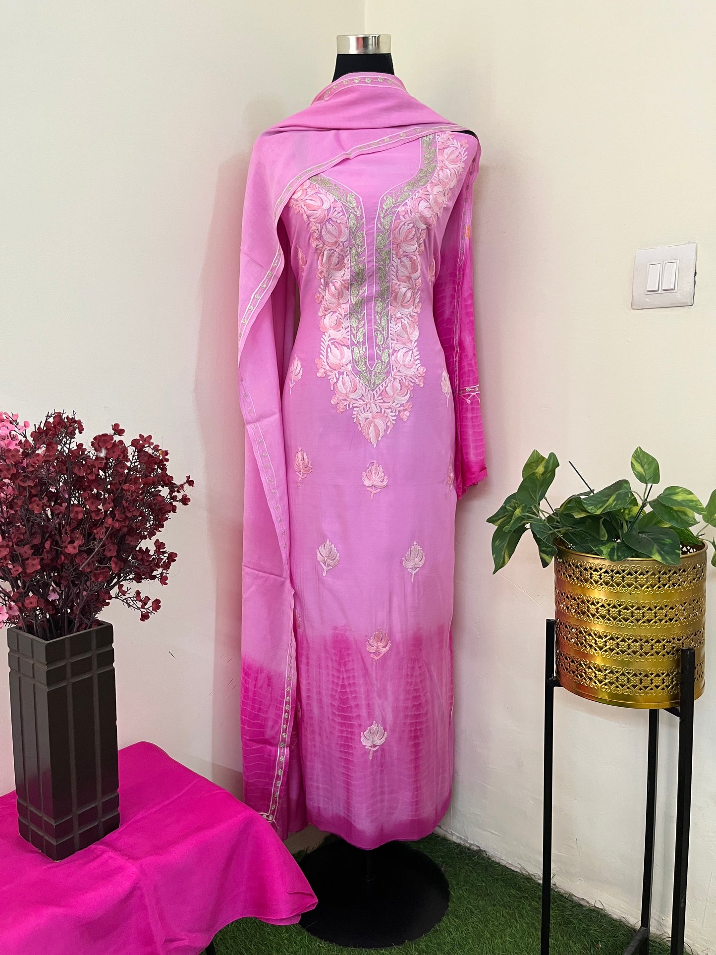 Mauve Mul Cotton Shibori Work Kashmiri 3pc Suit