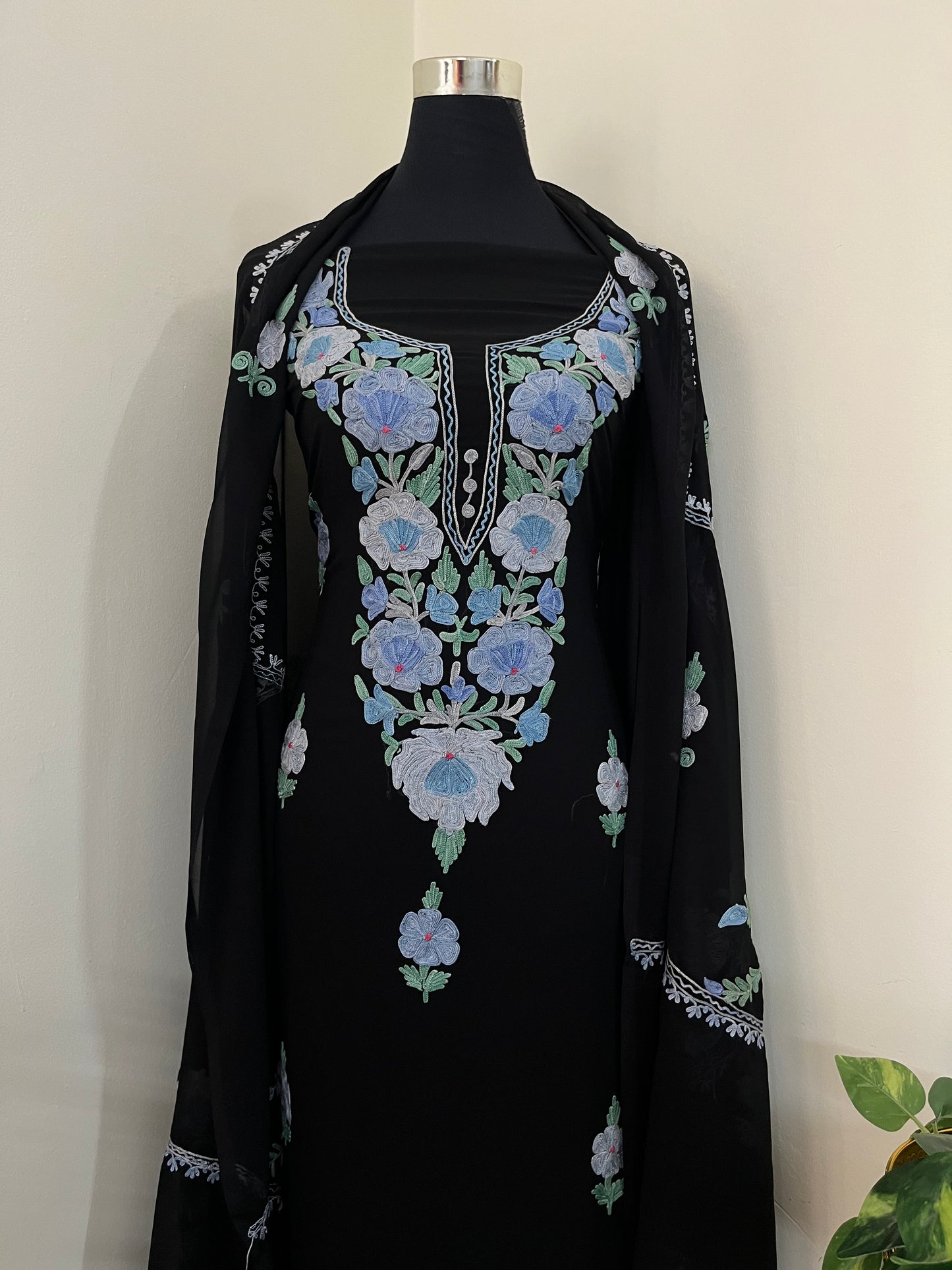 Black Georgette 3 Pc Aari Embroidered Suit
