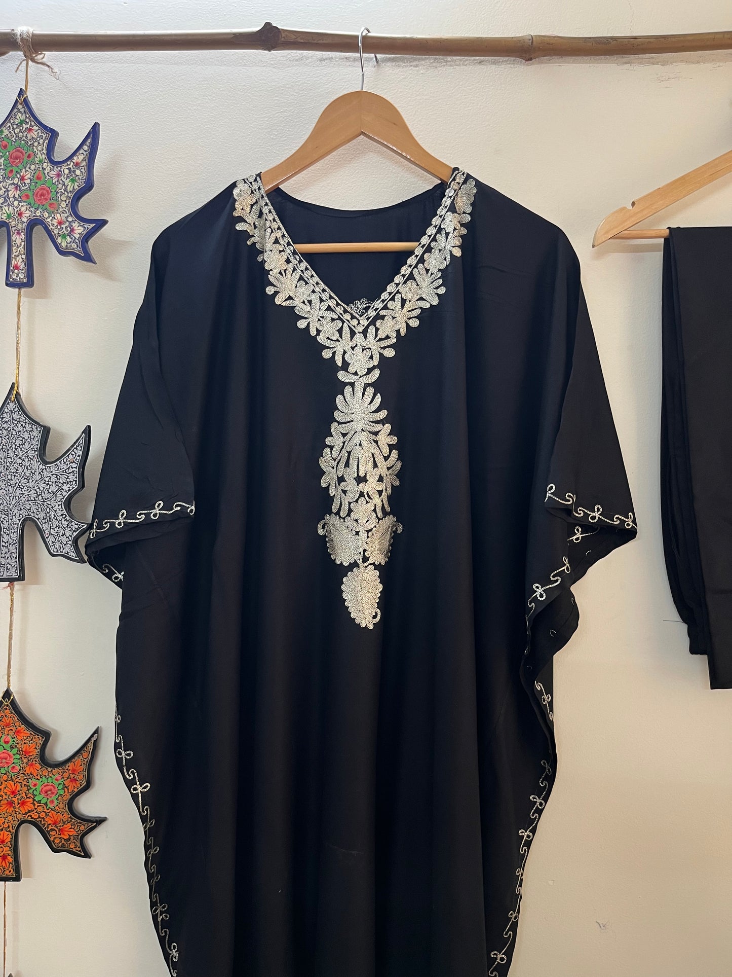 Black Rayon Cotton Kashmiri Tilla Kaftan