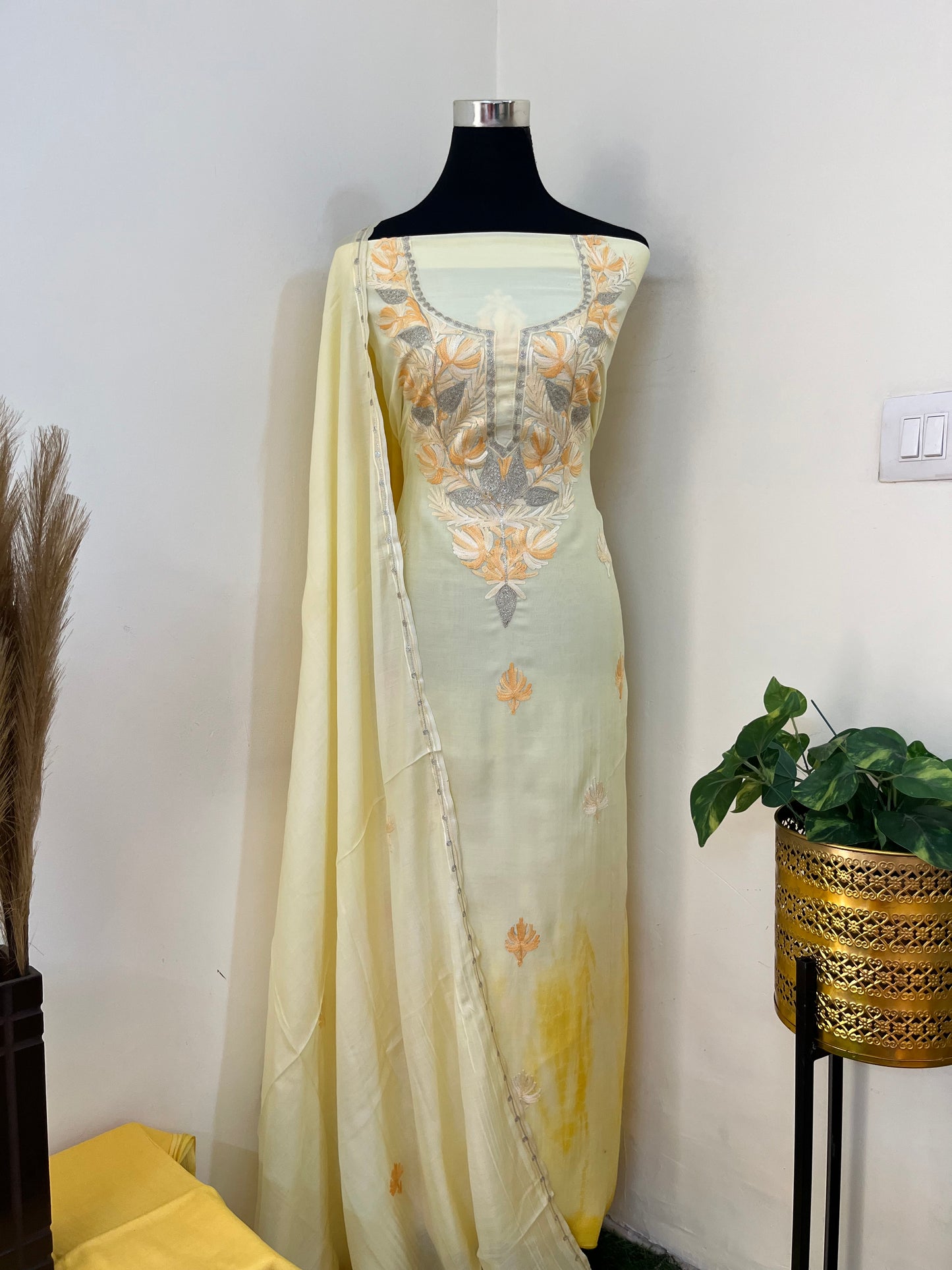 Lemon Yellow Mul Cotton Shibori Work Kashmiri 3pc Suit