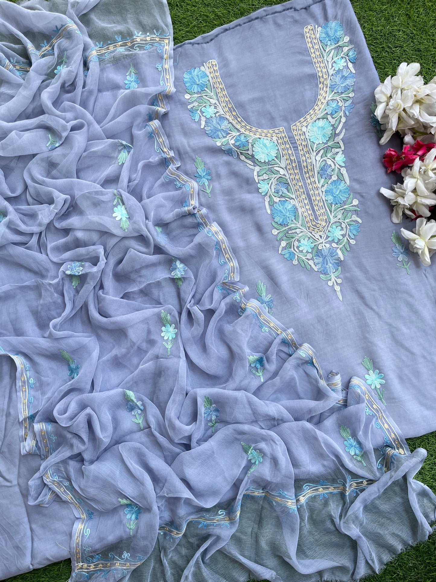 English Grey Muslin Cotton Jaal Sleeves Kashmiri 3pc Suit