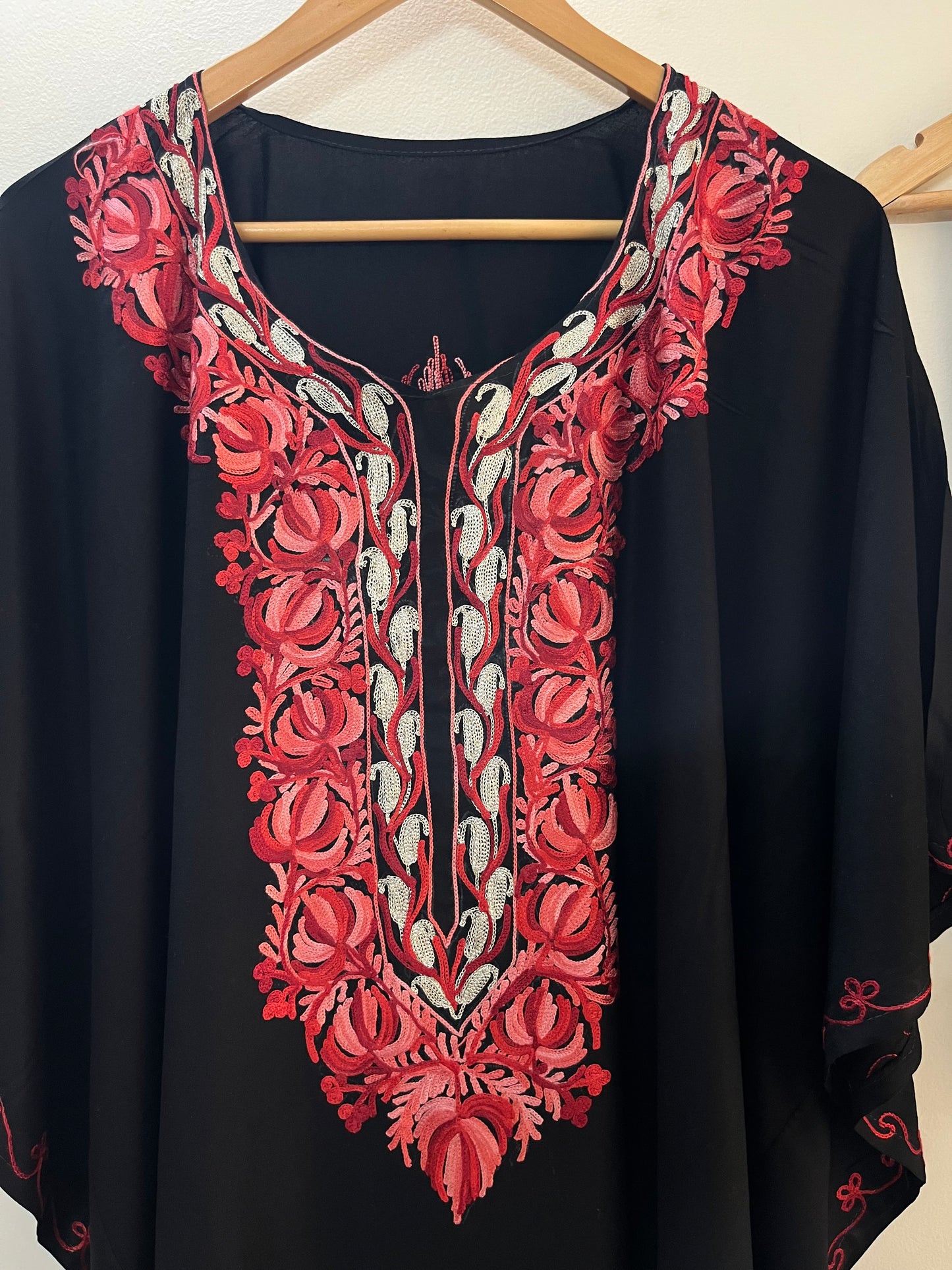 Black Red Muslin Cotton Kashmiri Kaftan Set