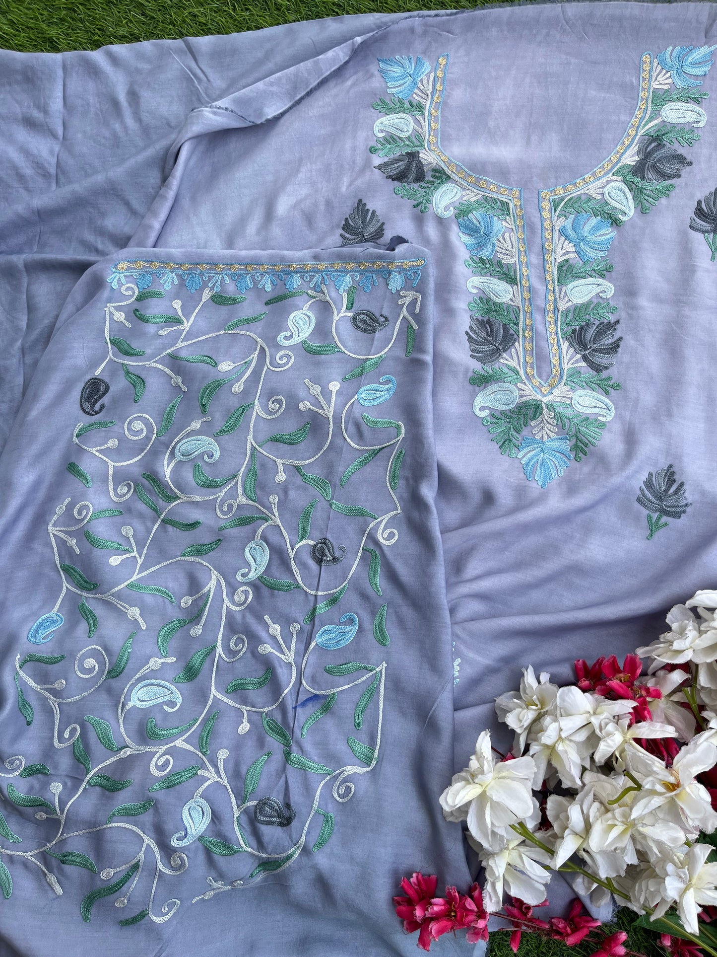 English Grey Muslin Cotton Jaal Sleeves Kashmiri 3pc Suit