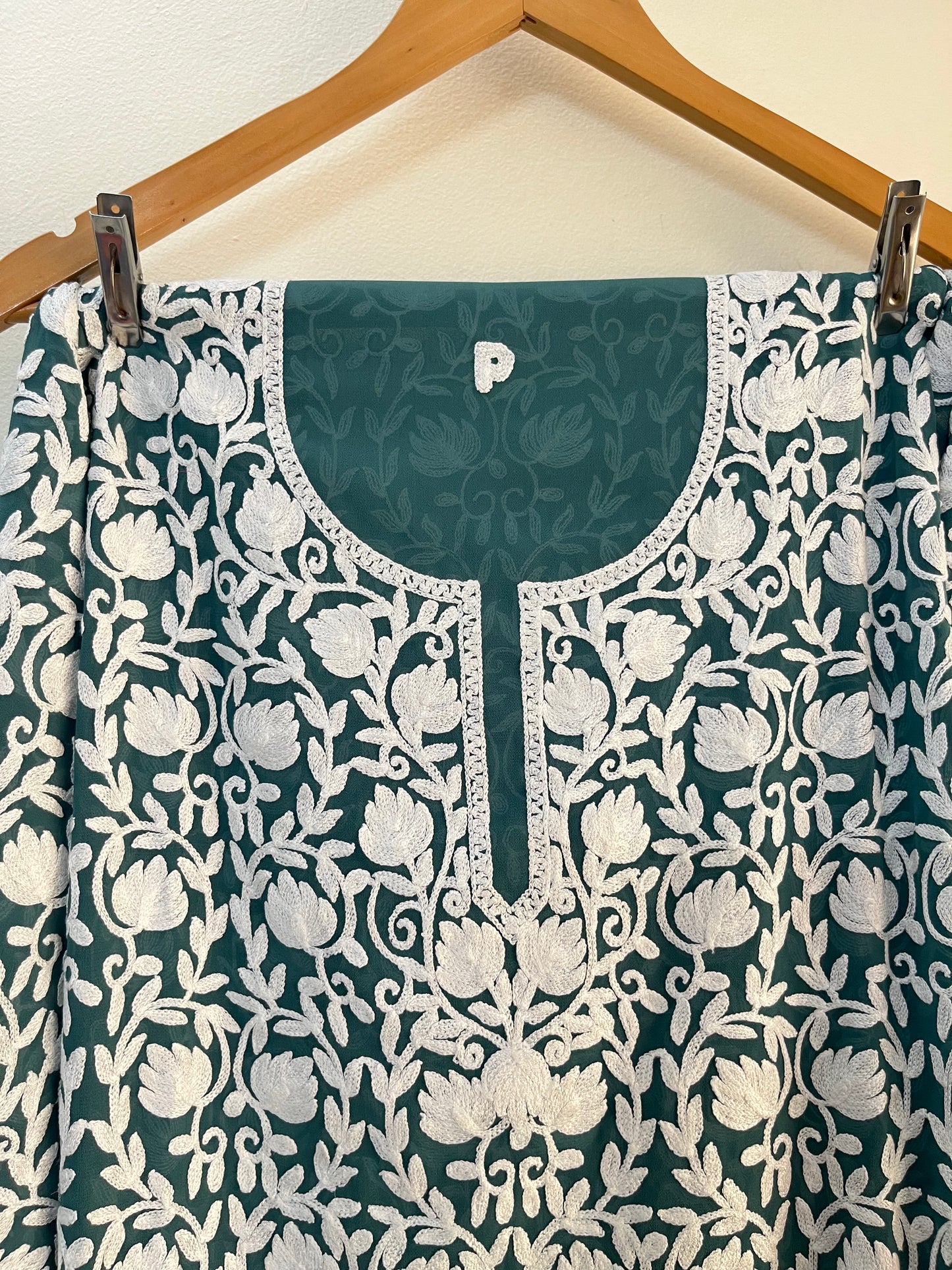 Georgette Front Back Jaal Kashmiri Semi Stitched Kurta
