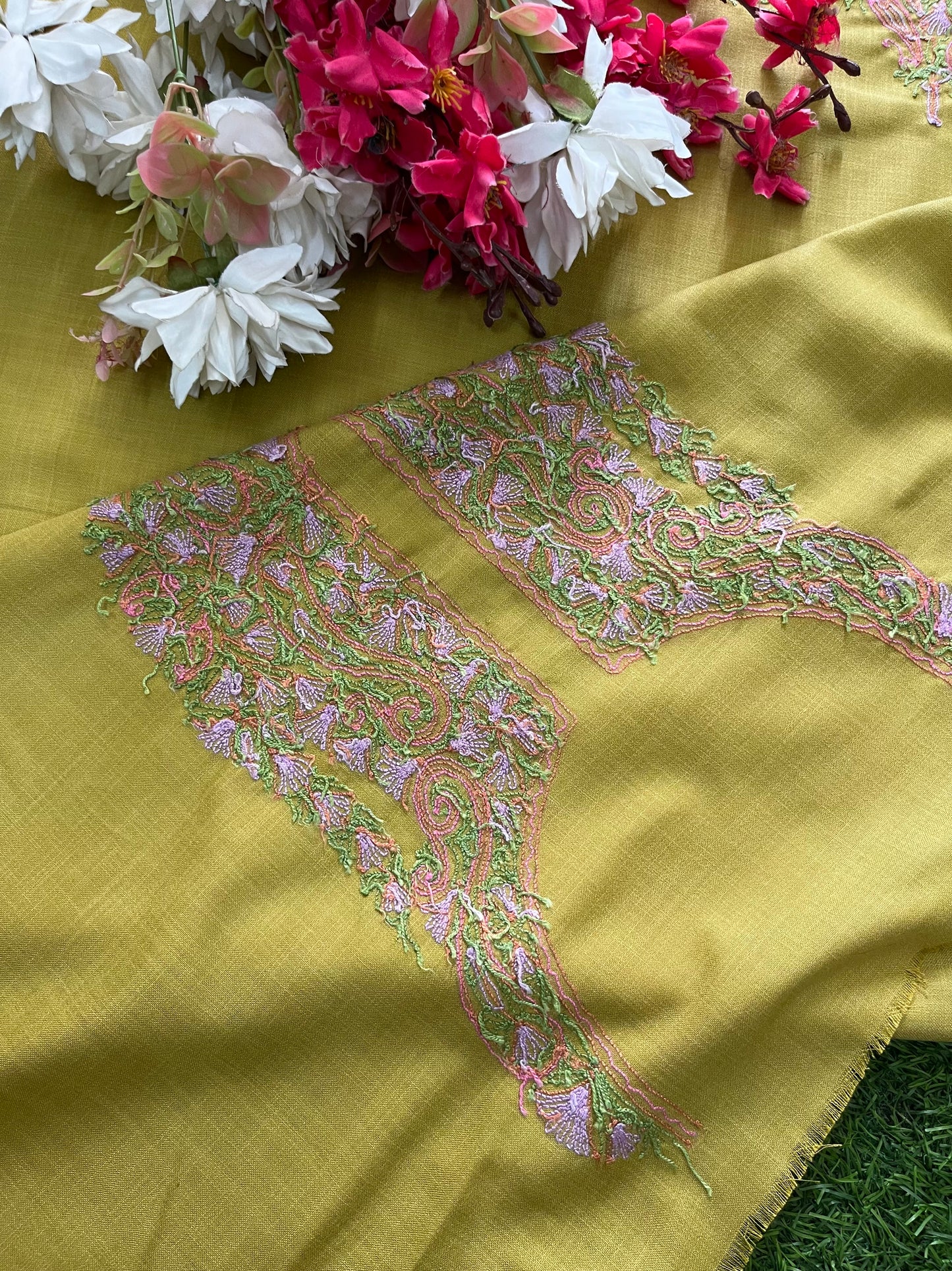 Heena Green Cotton Two Piece Suit (Hand Embroidered)