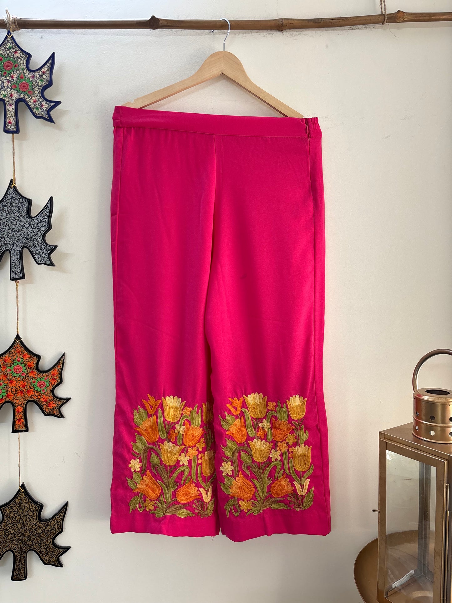 Women Pink Solid Cropped Aari Embroidered Palazzos