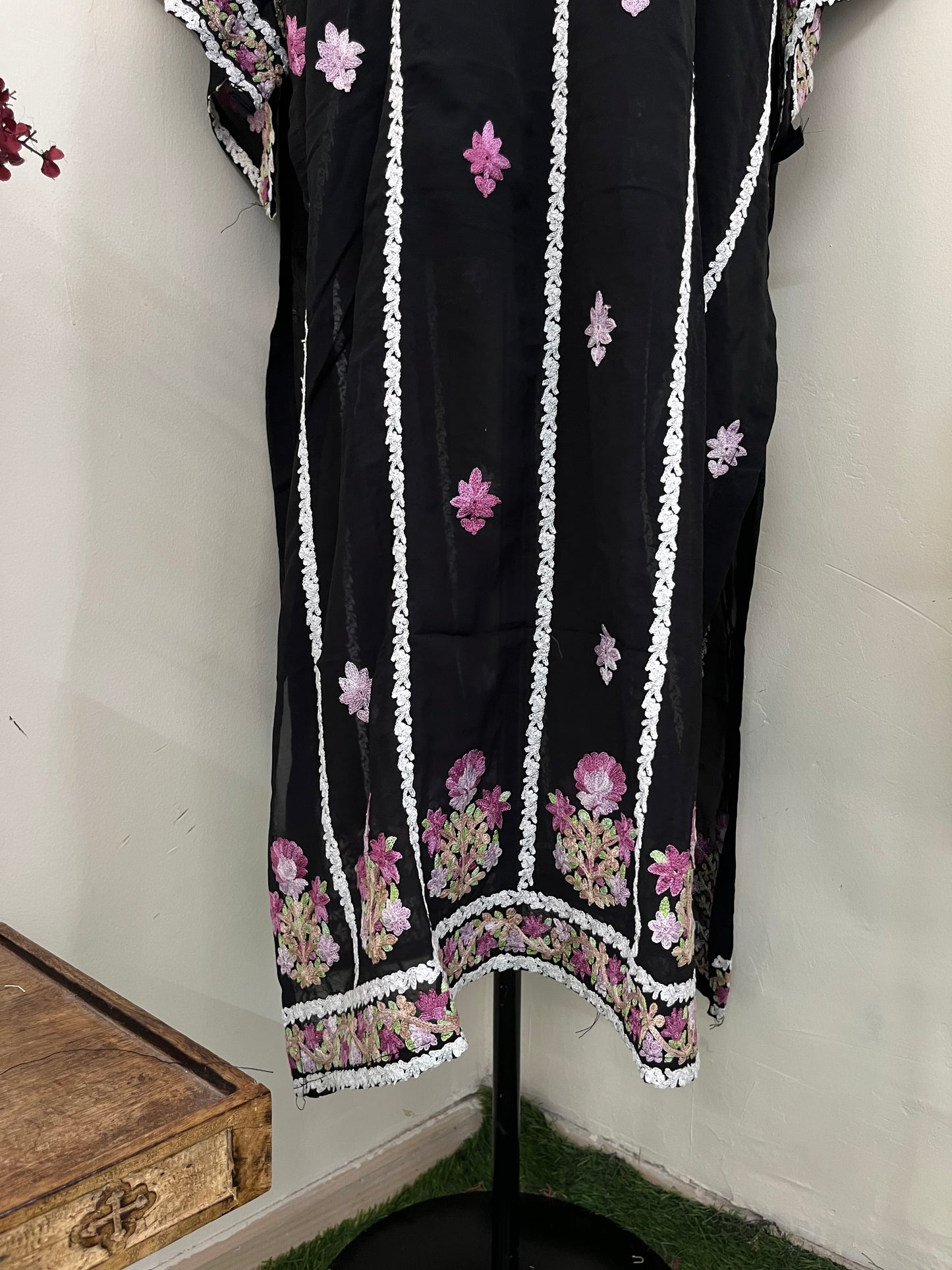 Black Georgette All over Work Aari Embroidered Unstitched Kurta