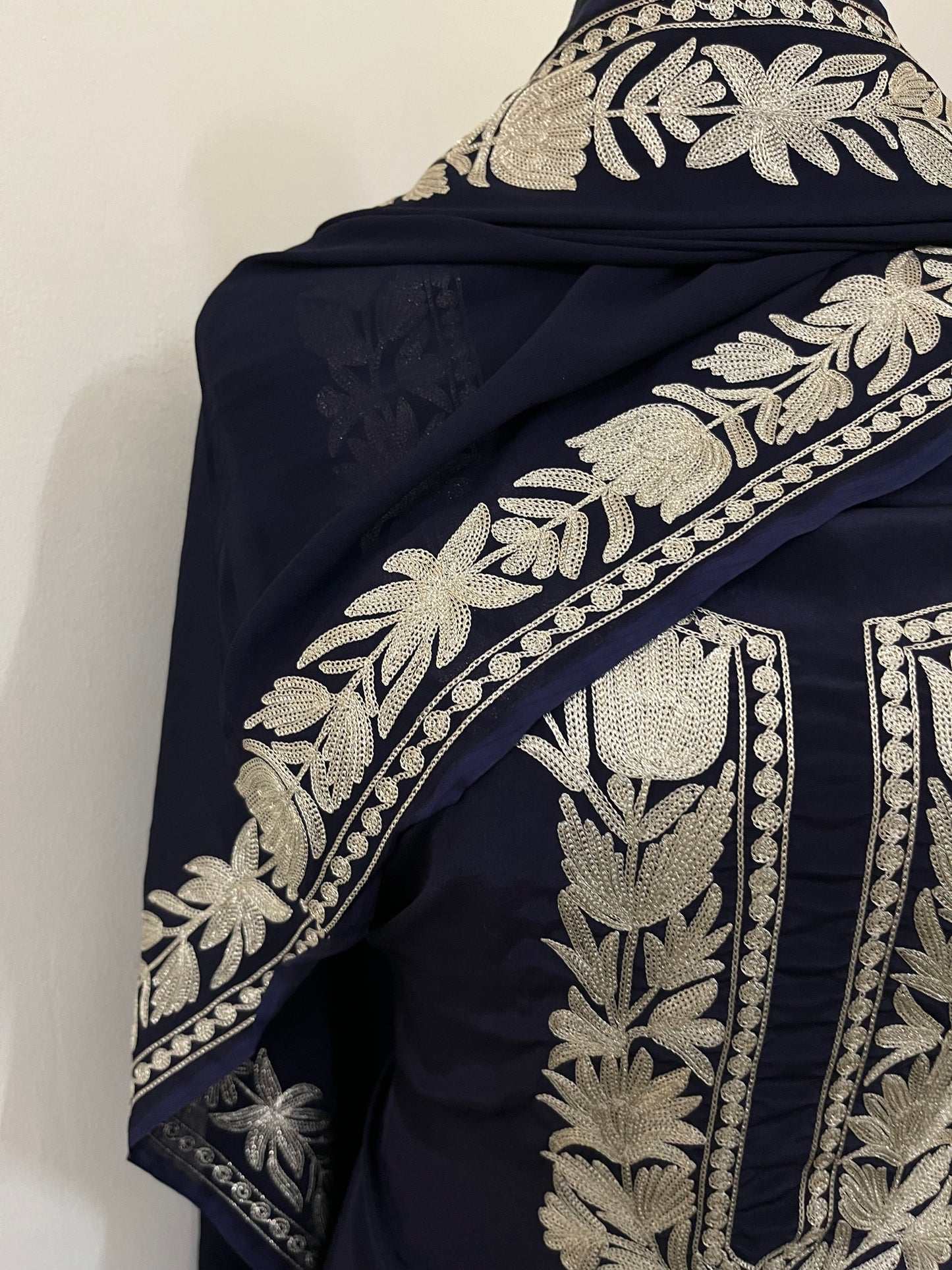 Kalaa’ Navy Crape Kashmiri Suit