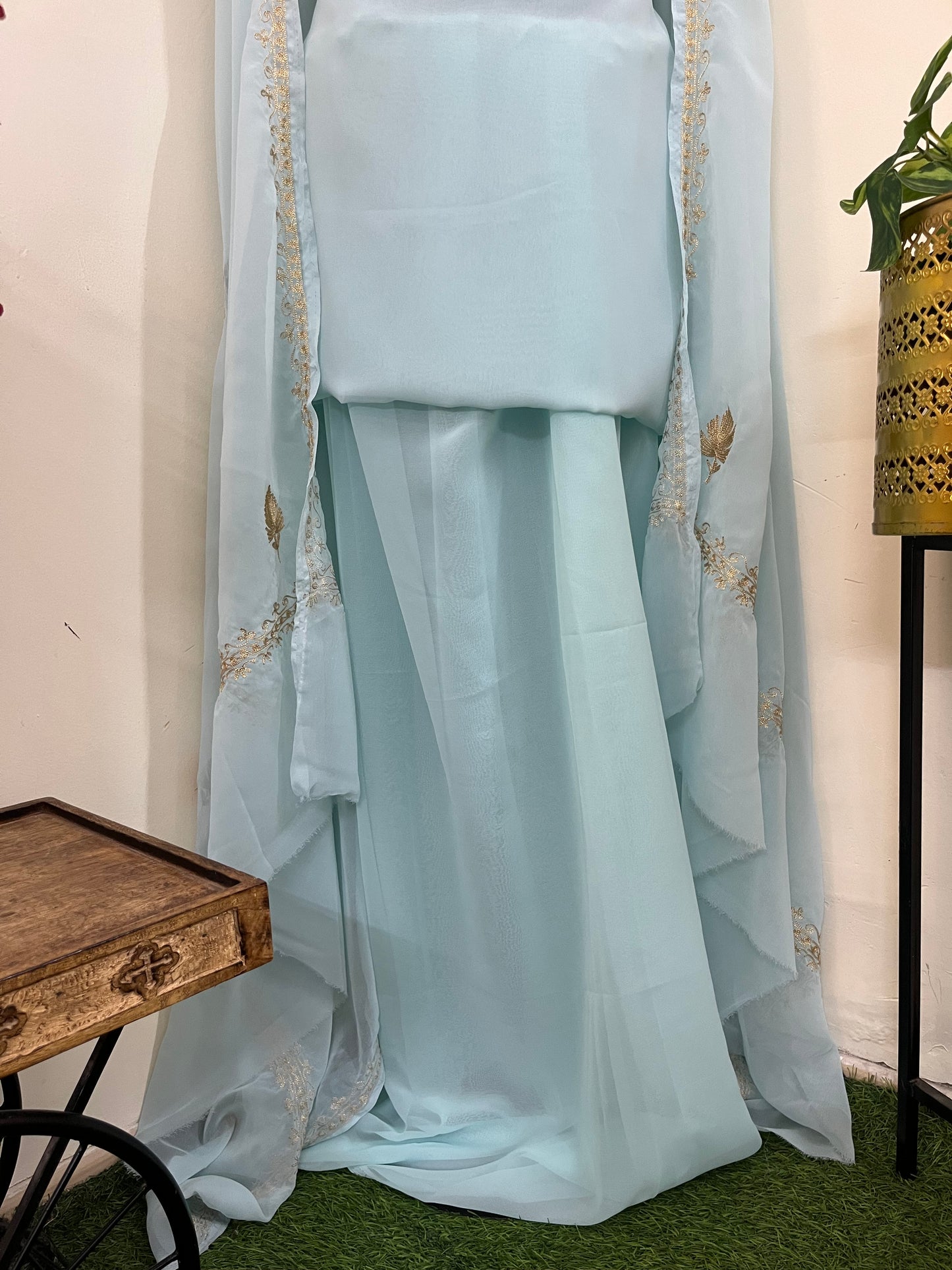 Sky blue Georgette 3pc Kashmiri Tilla Suit