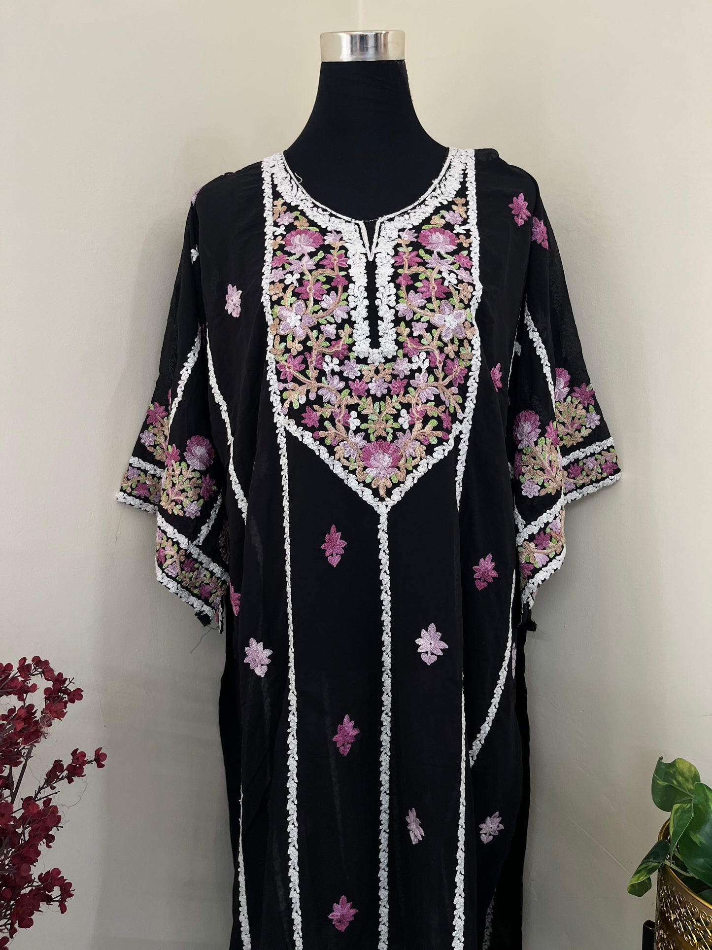 Black Georgette All over Work Aari Embroidered Unstitched Kurta