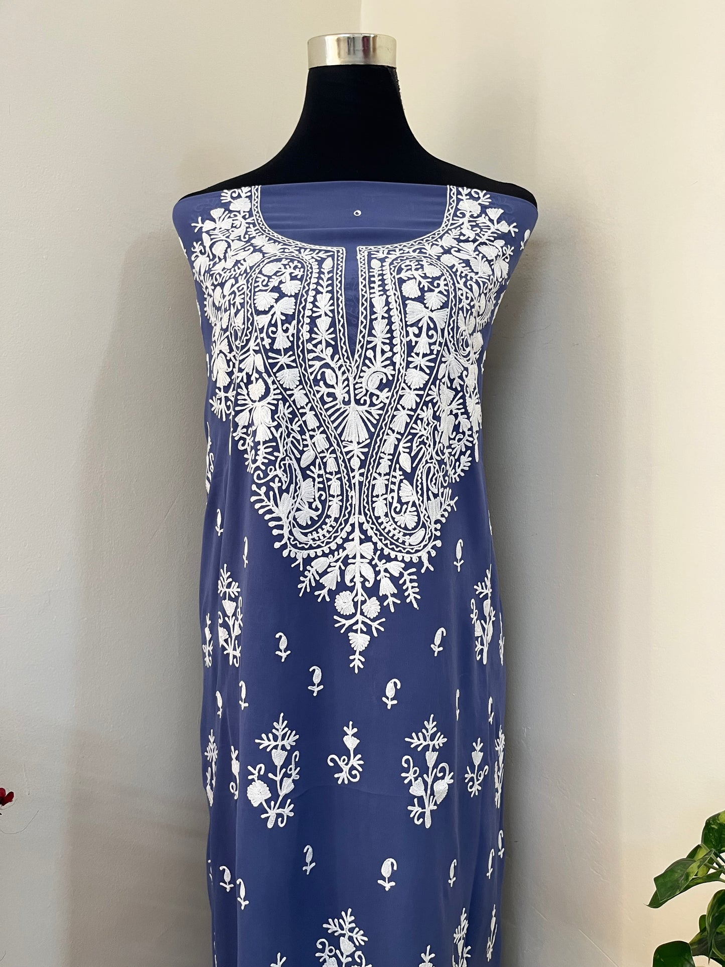 Lilac Georgette Kashmiri Unstitched Kurta Material