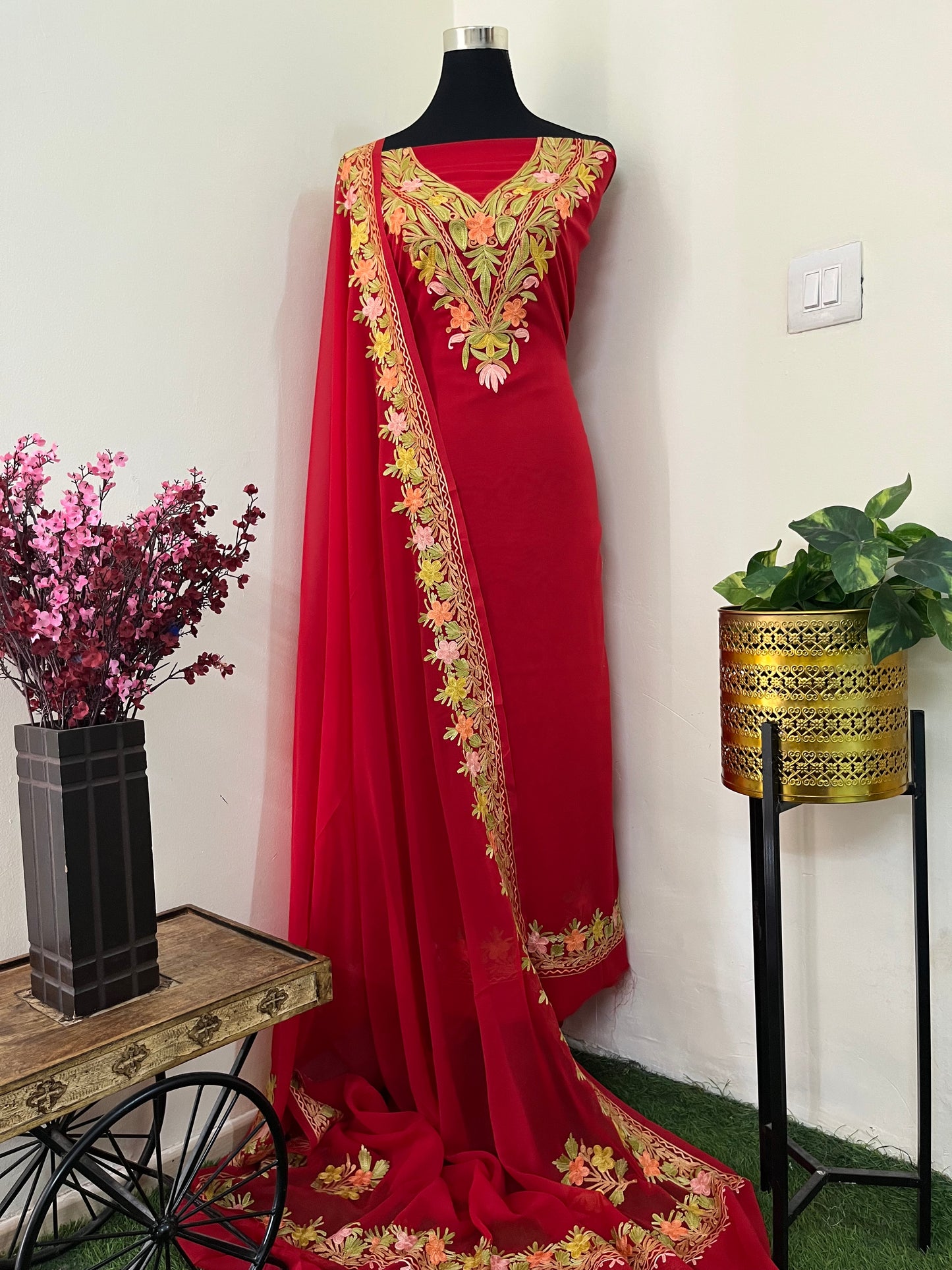 Red Georgette 3 Pc Kashmiri Suit