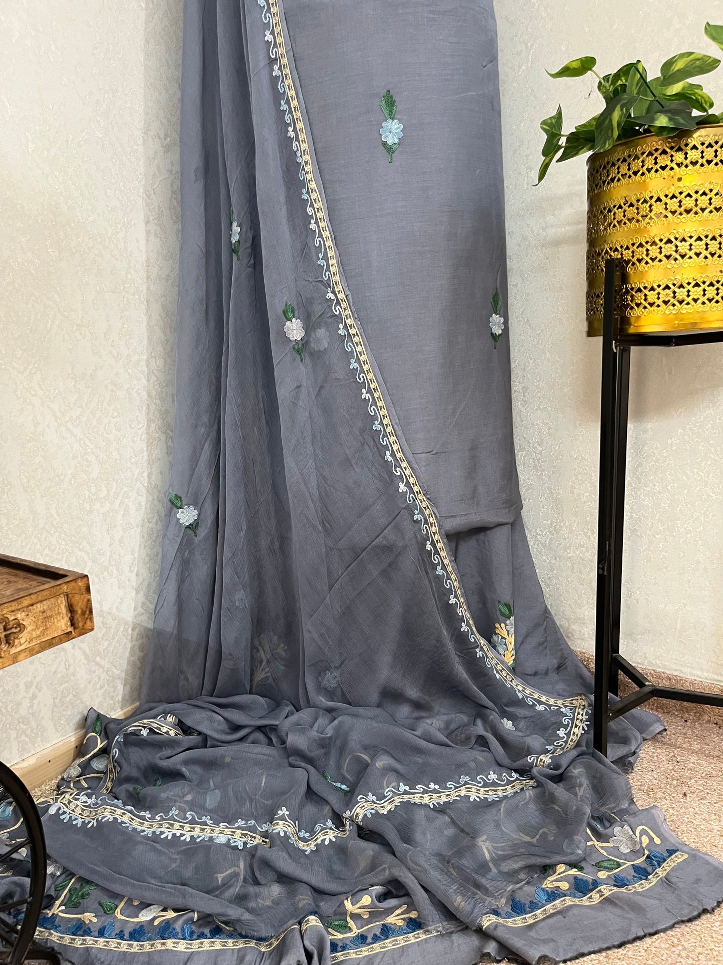 English Grey Muslin Cotton Jaal Sleeves Kashmiri 3pc Suit