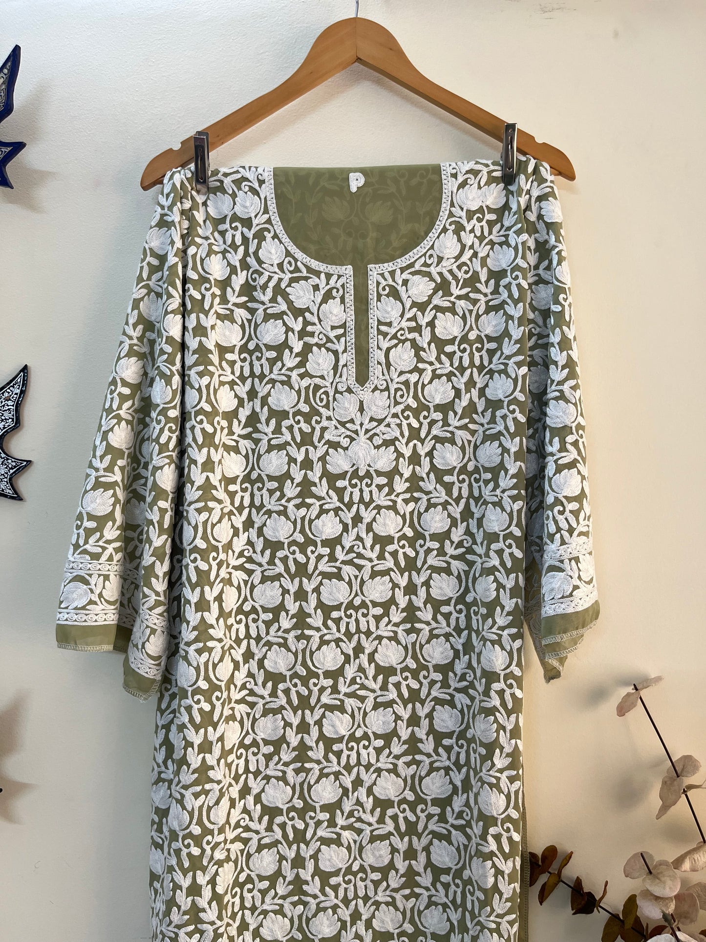 Georgette Front Back Jaal Kashmiri Semi Stitched Kurta