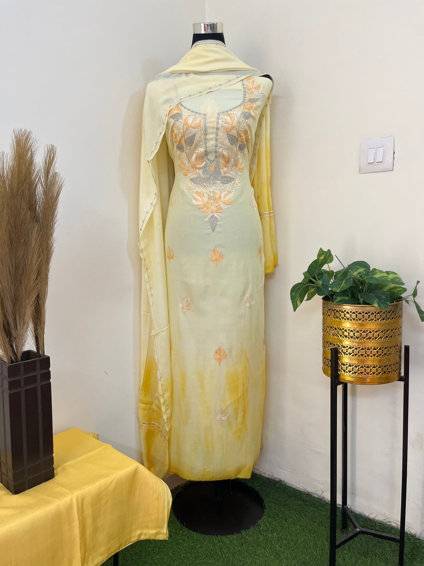 Lemon Yellow Mul Cotton Shibori Work Kashmiri 3pc Suit