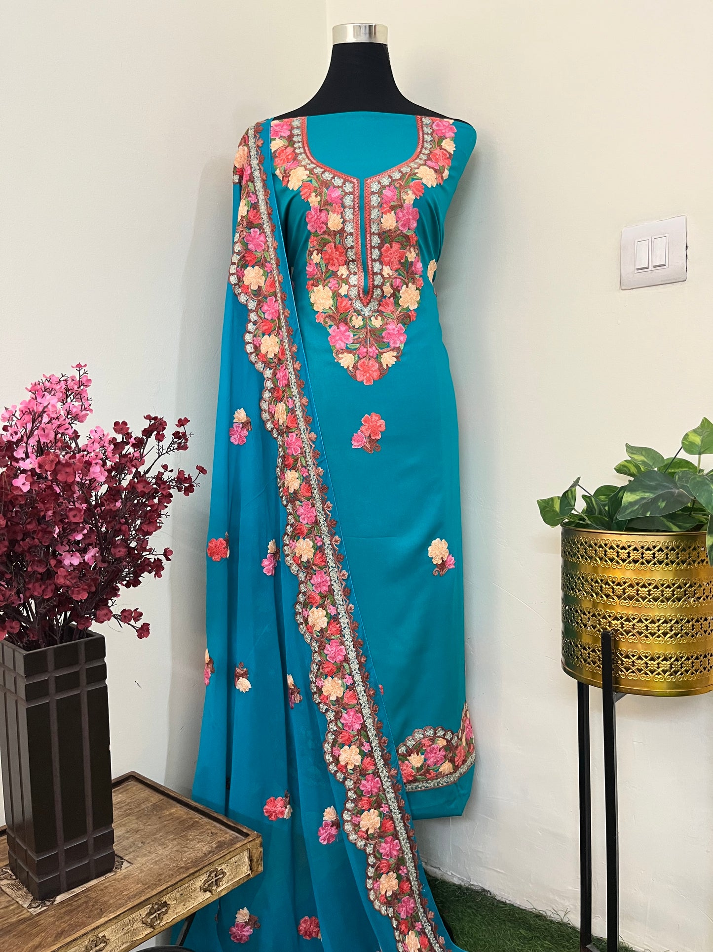 Peacock Green Rayon Cotton Kashmiri 3pc set