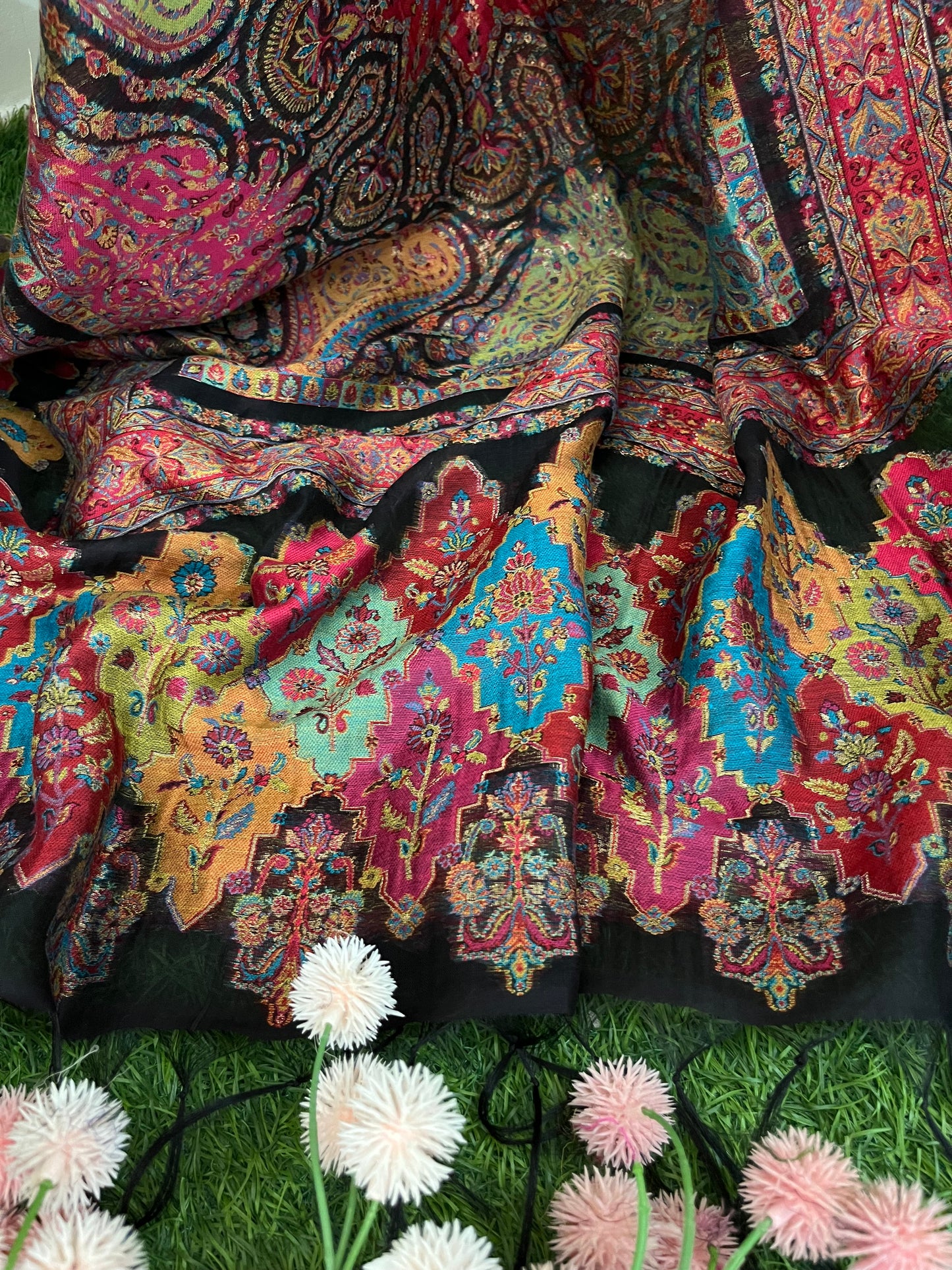 Kashmiri Kani Odhni