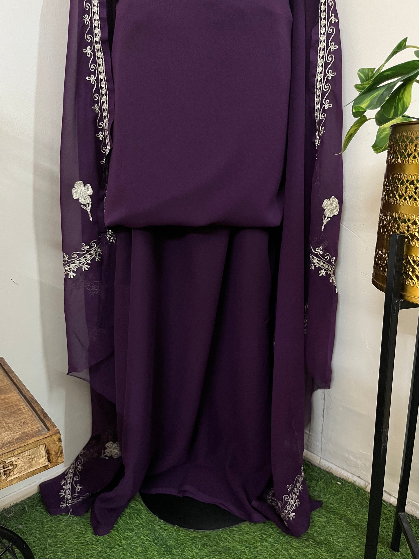 Wine Georgette 3pc Kashmiri Tilla Suit