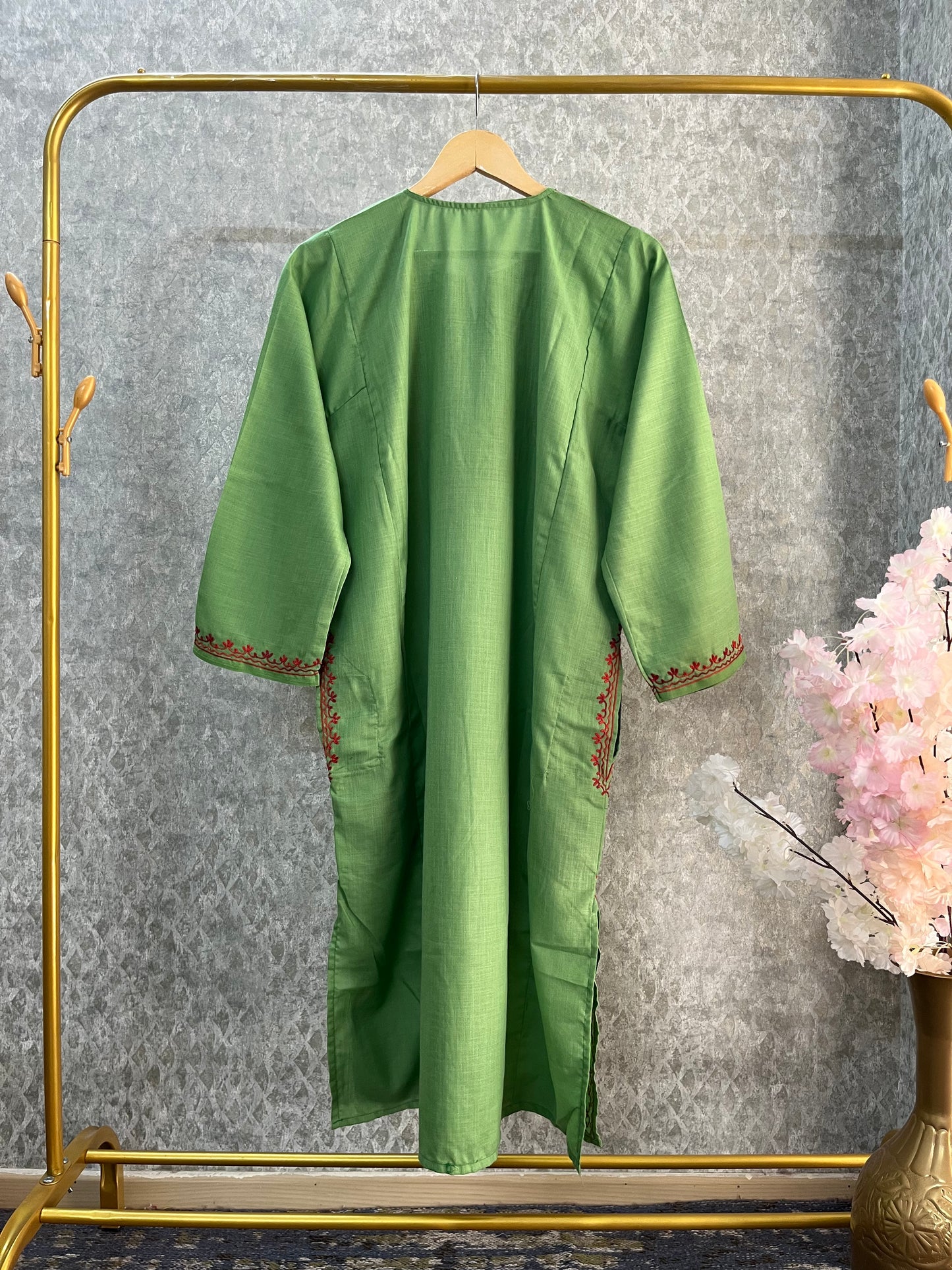 Green Cotton Aari Work Pheran