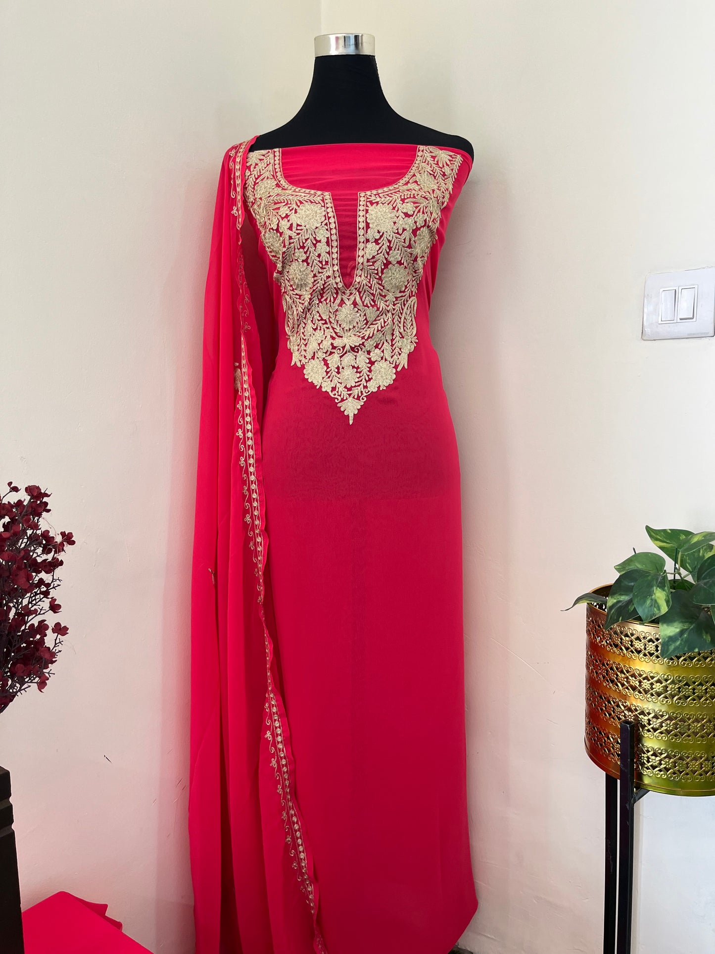 Carrot Pink Georgette 3pc Kashmiri Tilla Suit