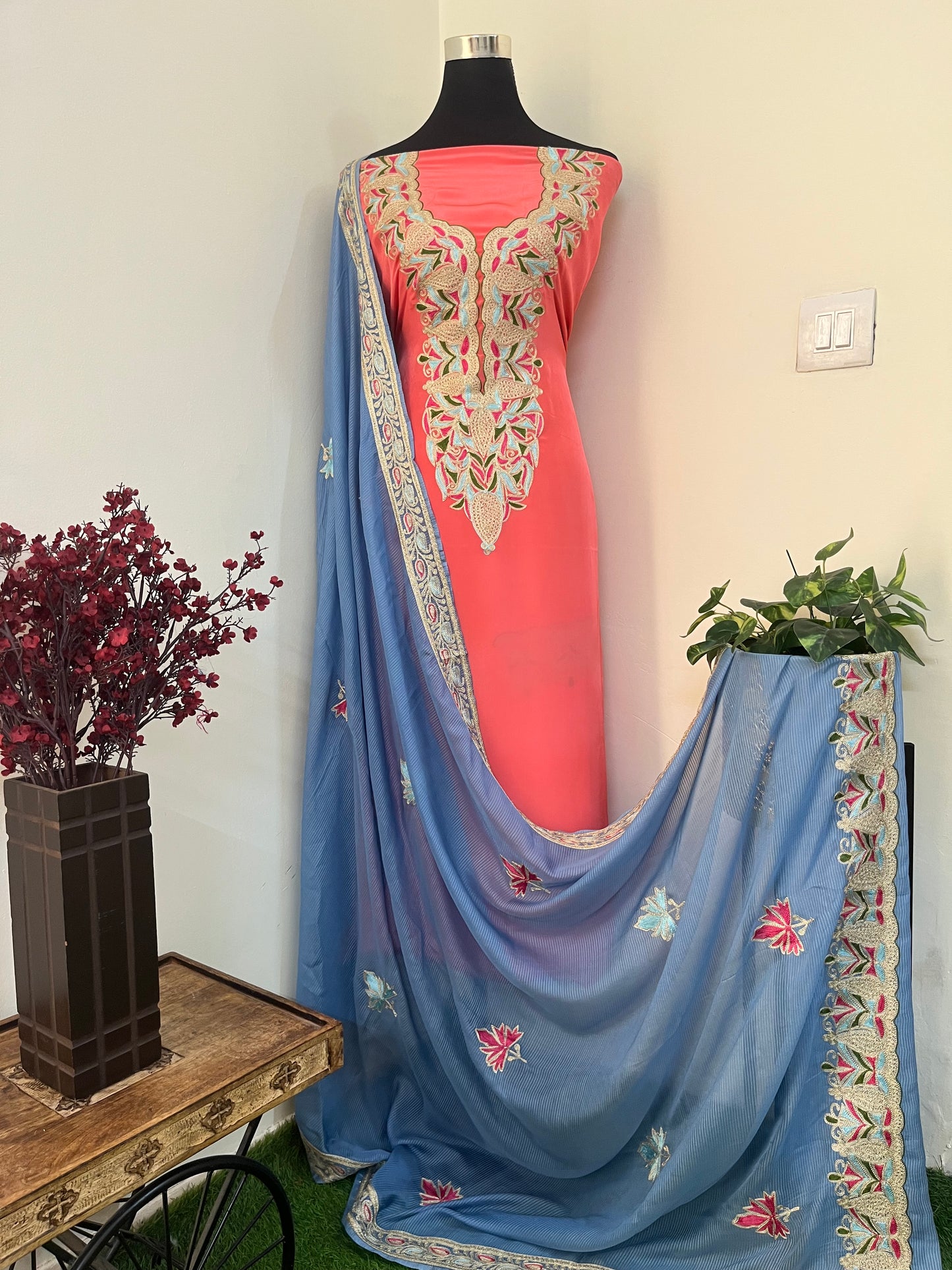 Kalaa’ Peach Crape Kashmiri Suit