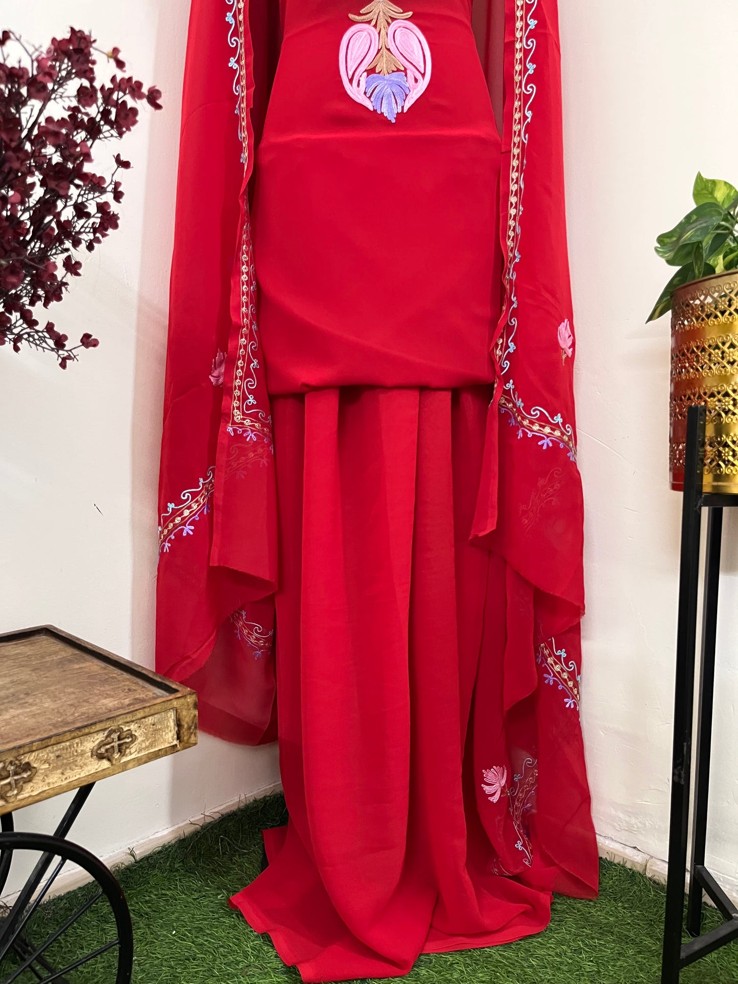 Red Georgette 3 Pc Aari Embroidered Suit Set