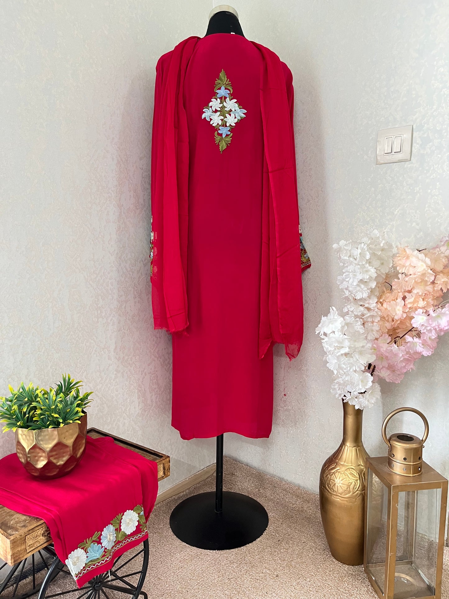 Hot Pink Stitched Crape Suit Set with dupatta (42)