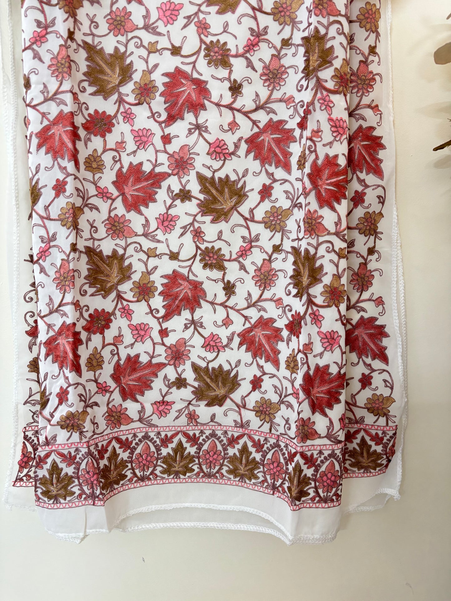Georgette Aari Embroidered Unstitched Kurta