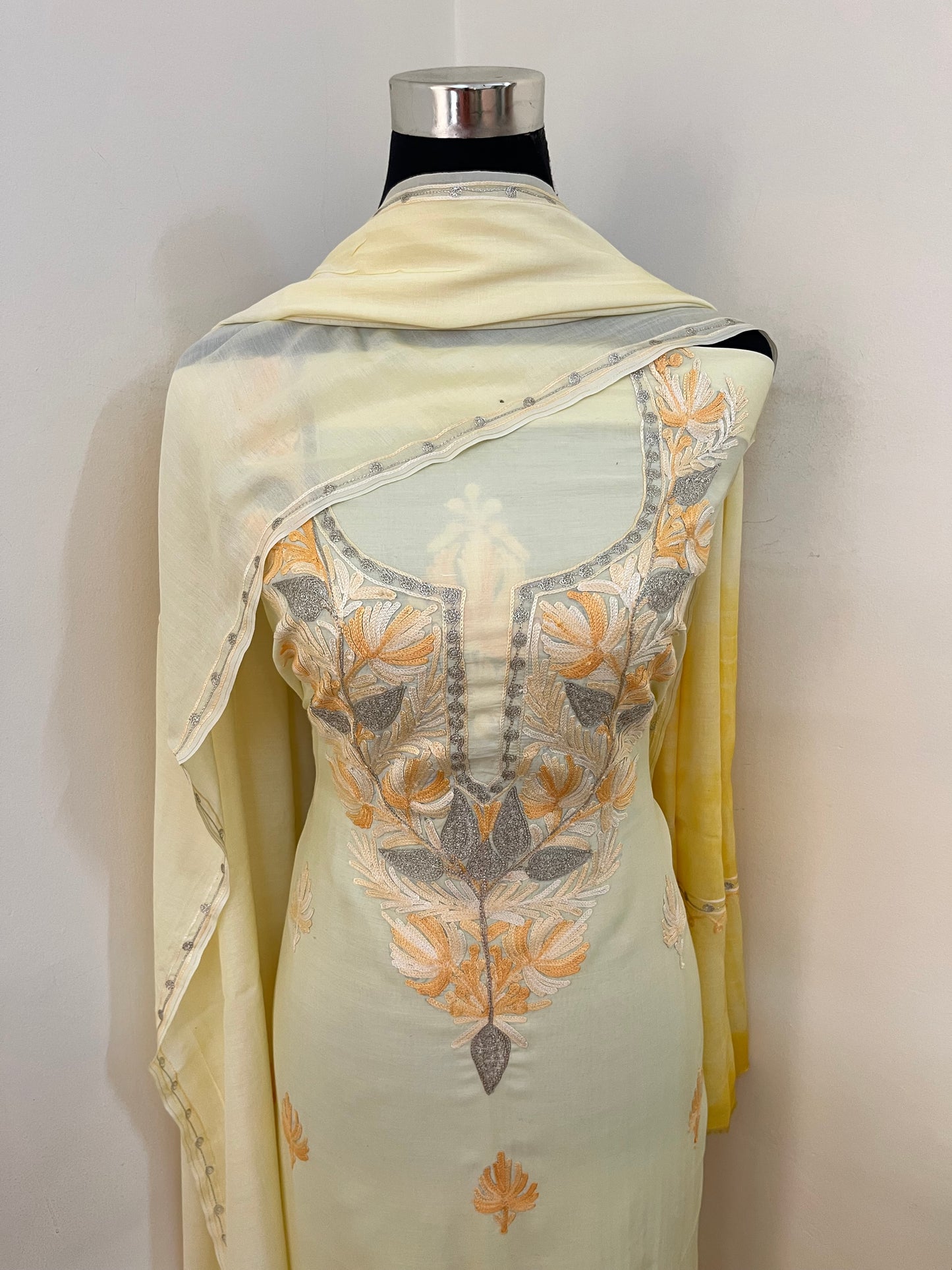 Lemon Yellow Mul Cotton Shibori Work Kashmiri 3pc Suit