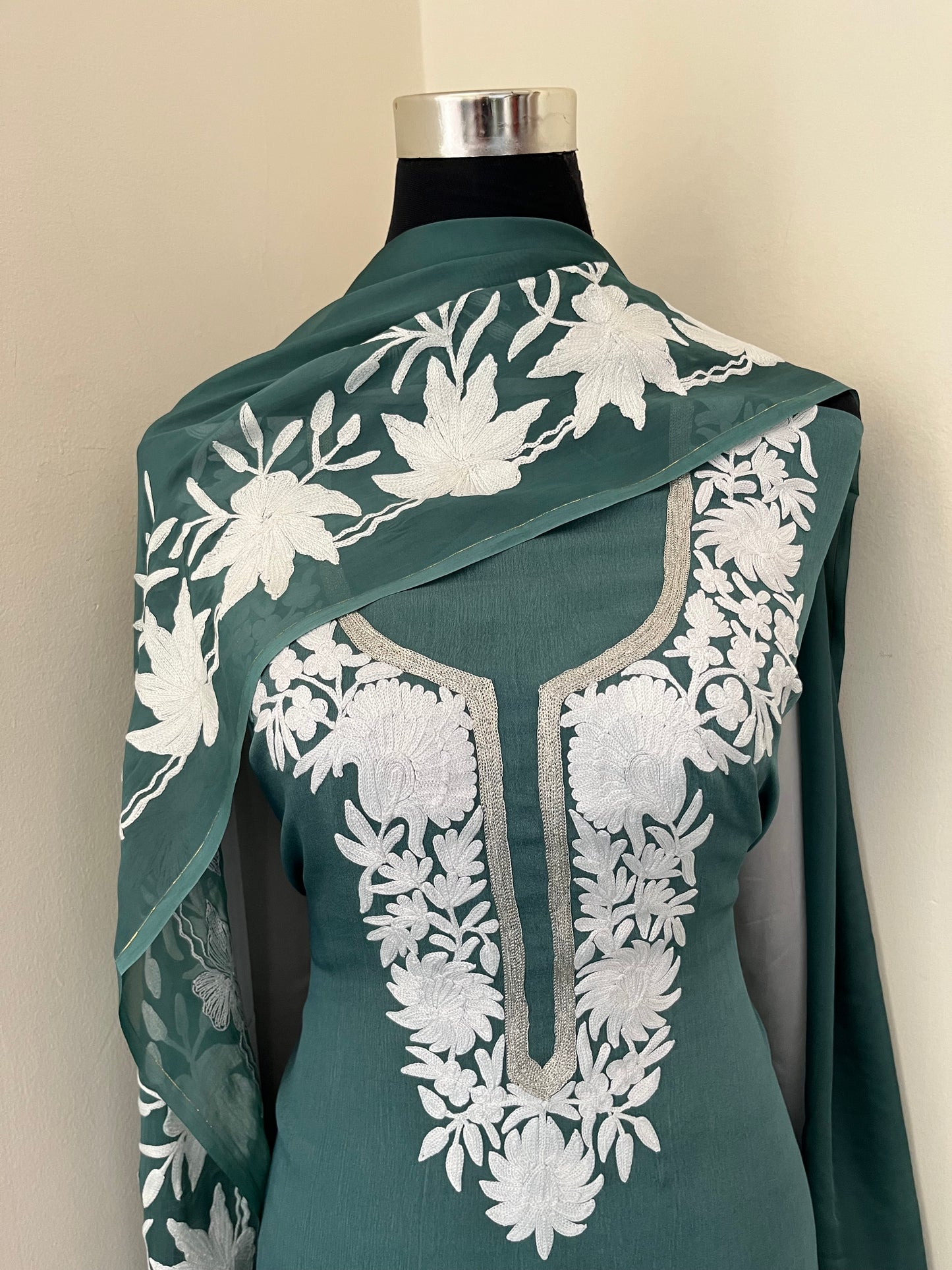 Chinon 3 Pc Aari Embroidered Suit
