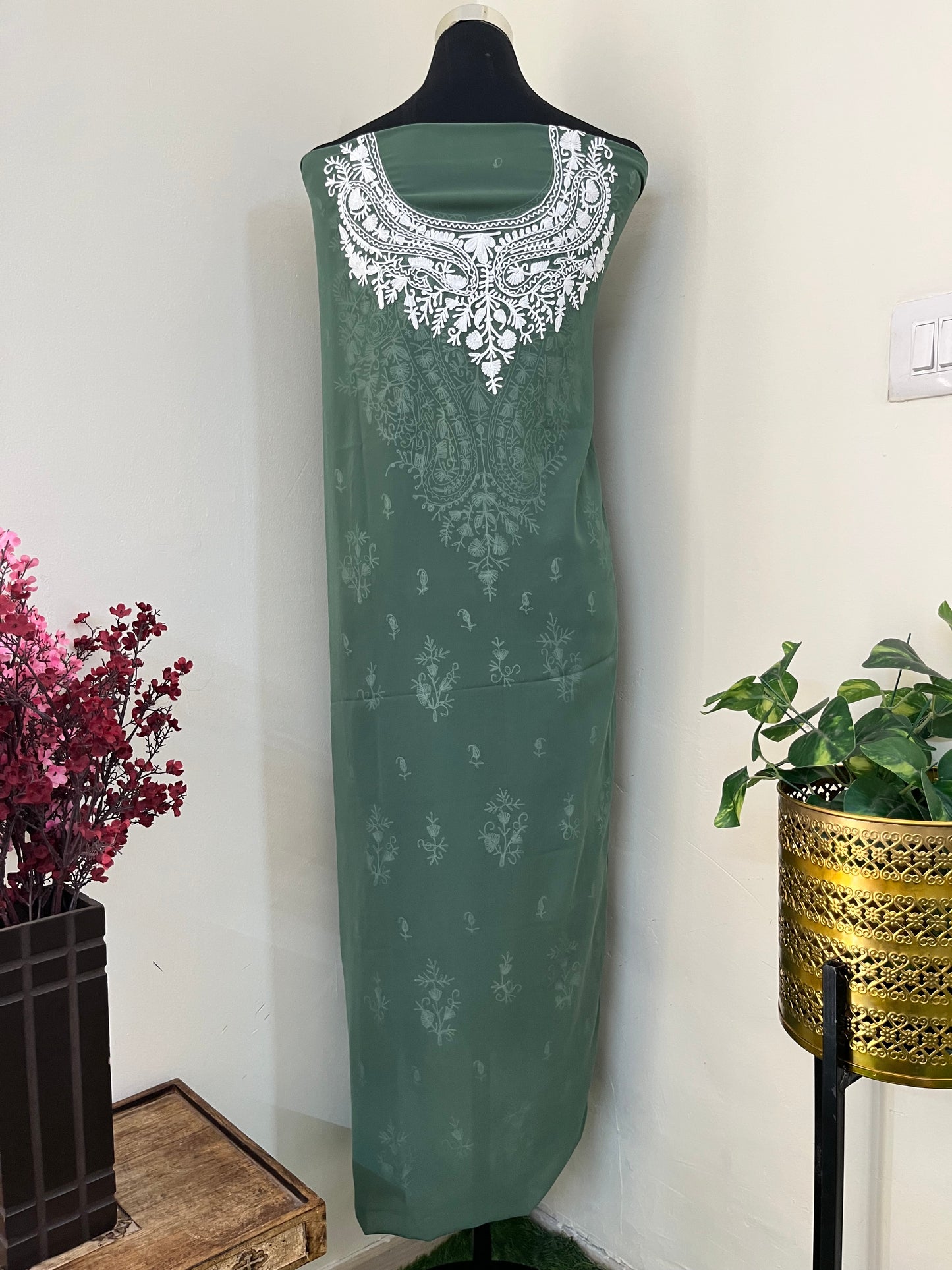 Moss Green Georgette Kashmiri Unstitched Kurta Material