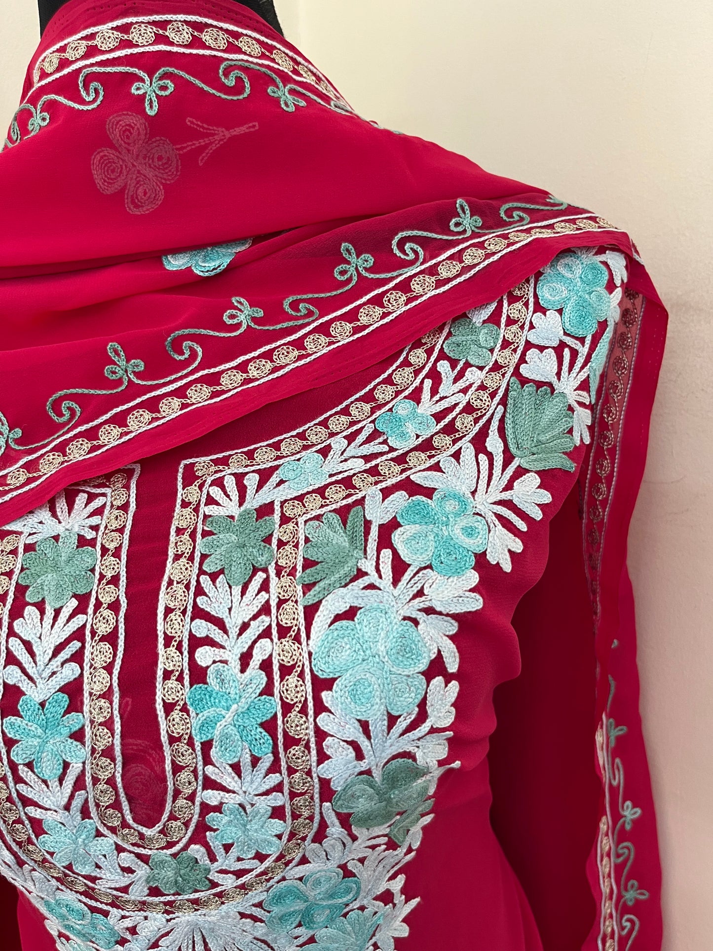 Candy Pink Georgette 3 Pc Aari Embroidered Suit Set