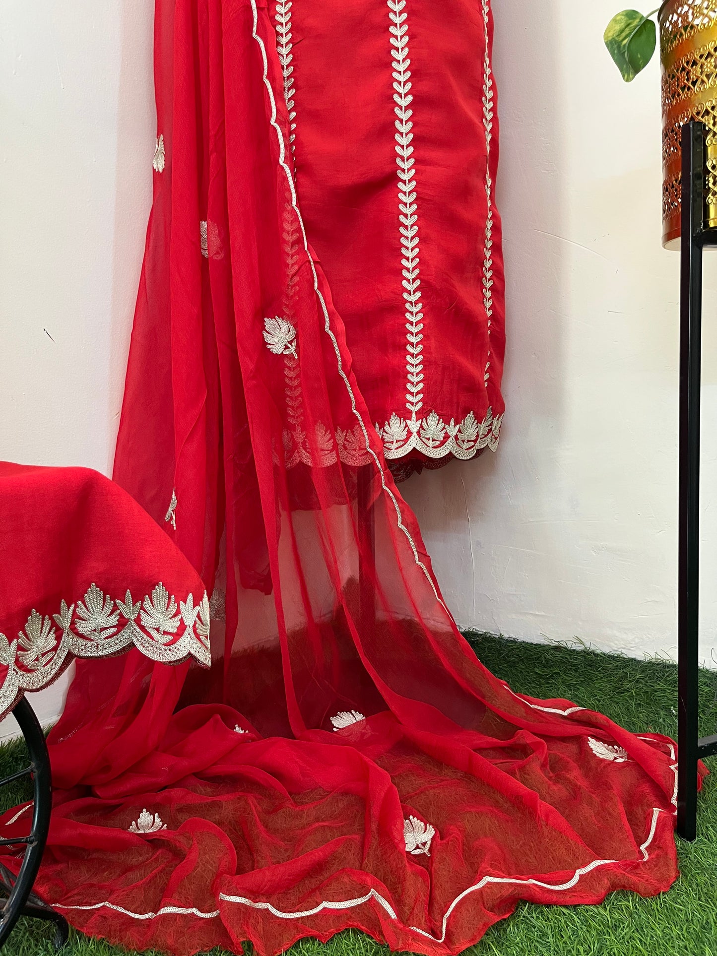 Red Sanam’ Silk Tilla Kashmiri Suit
