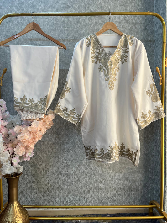 Off White Woollen Kashmiri Co-Ord Set ( Size 46)