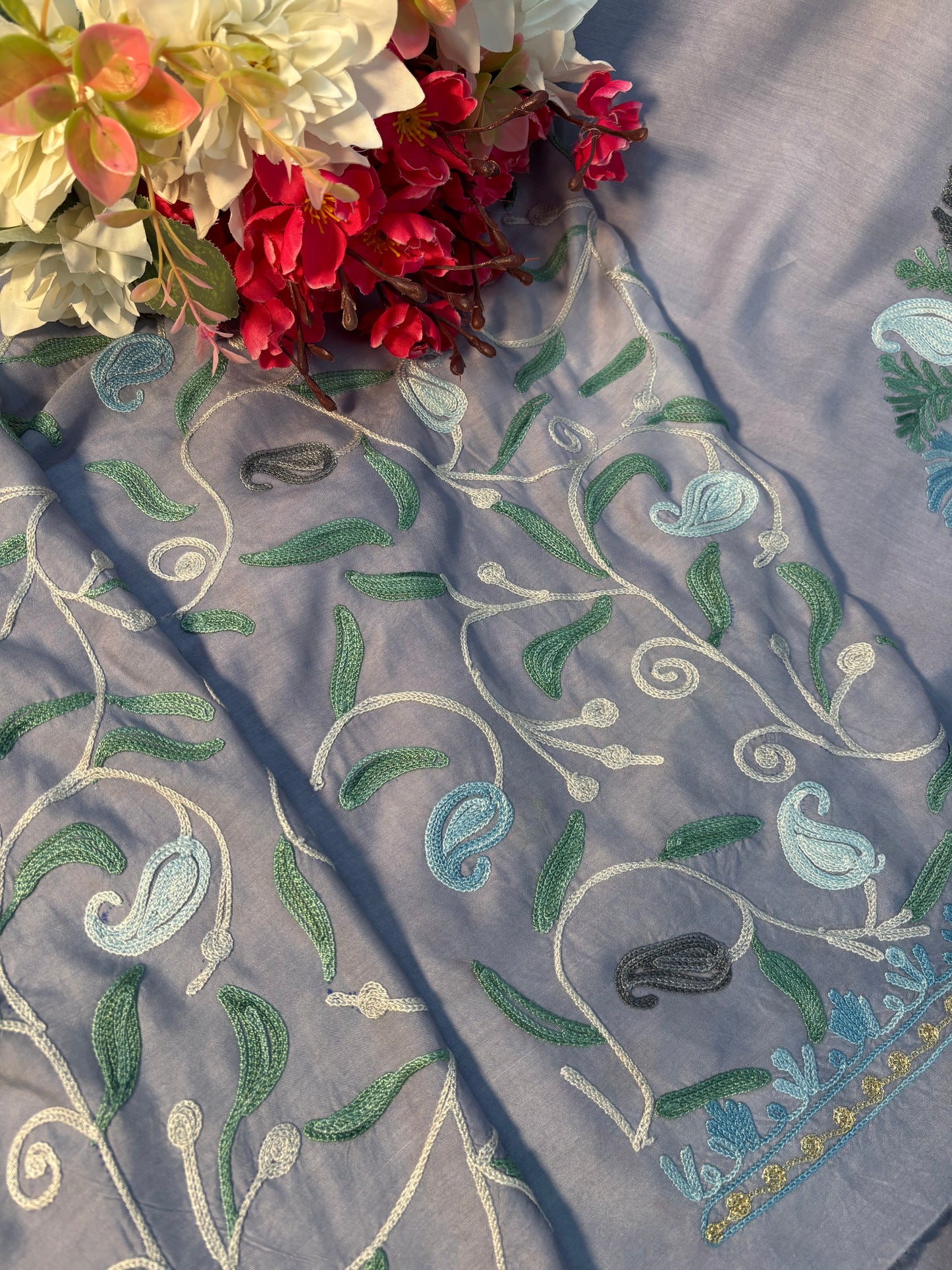 English Grey Muslin Cotton Jaal Sleeves Kashmiri 3pc Suit
