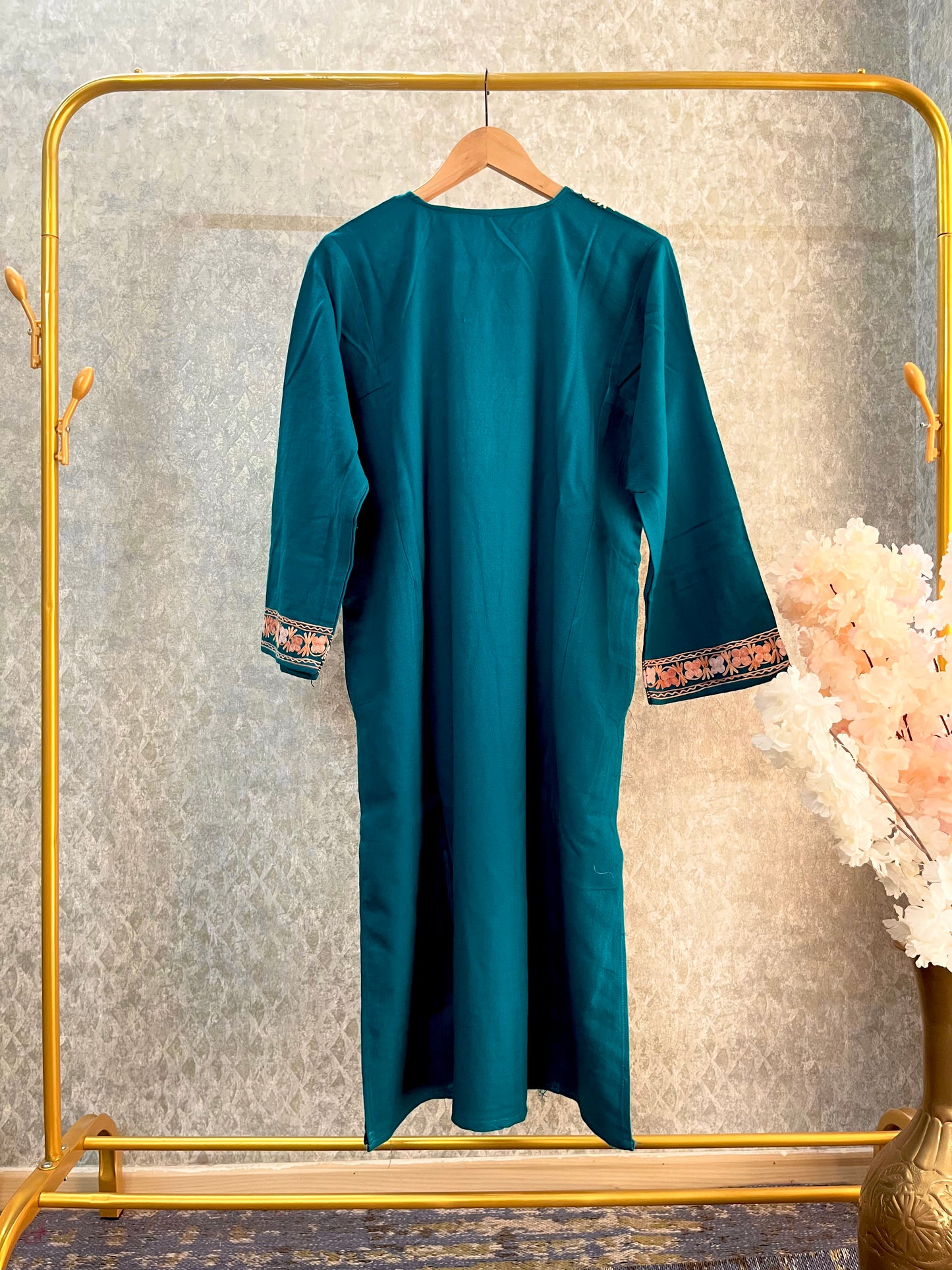 Green Aari Embroidered Wool Pheran
