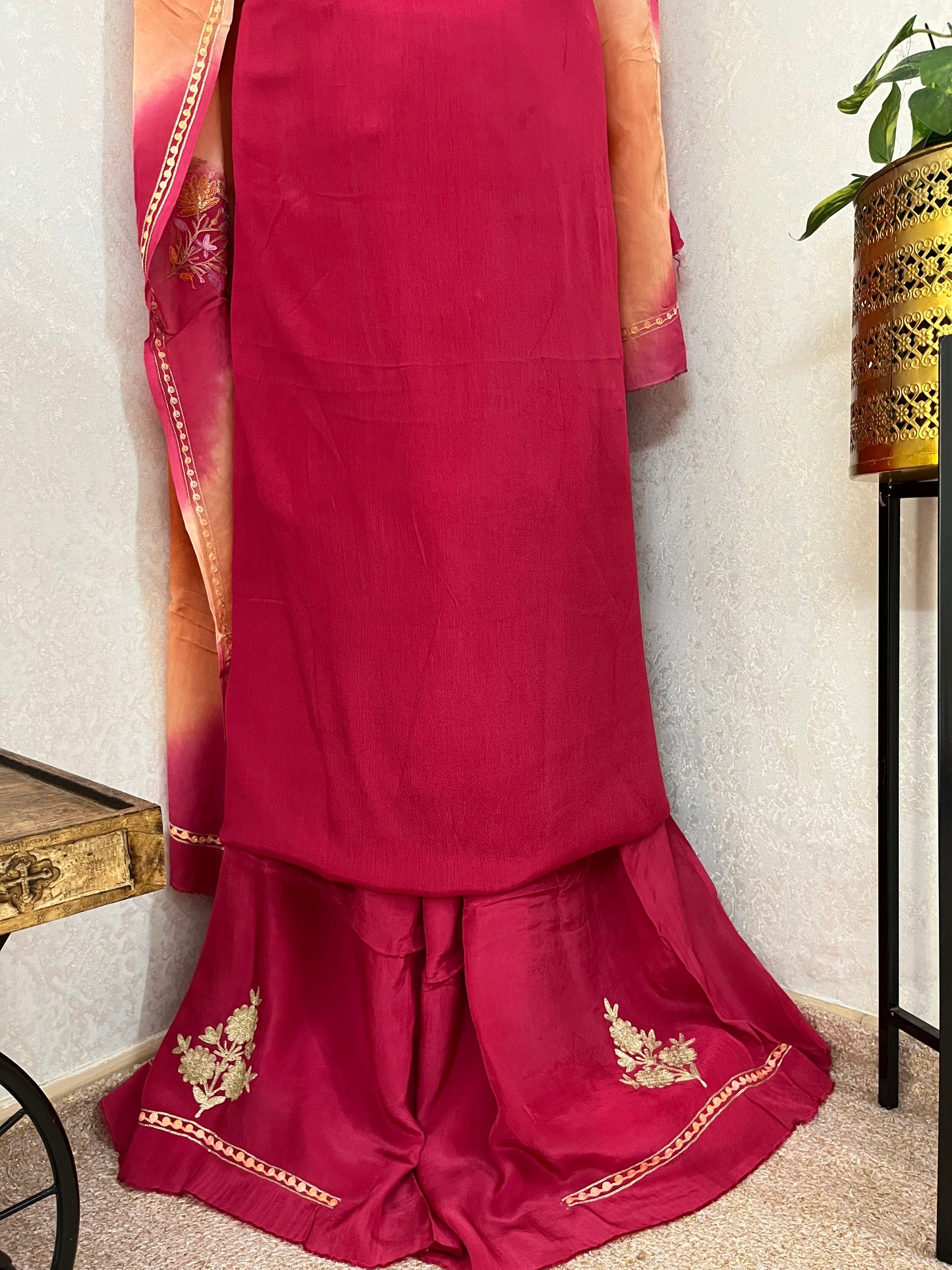 Beetroot Pink Chinon 3 Pc Aari Embroidered Suit